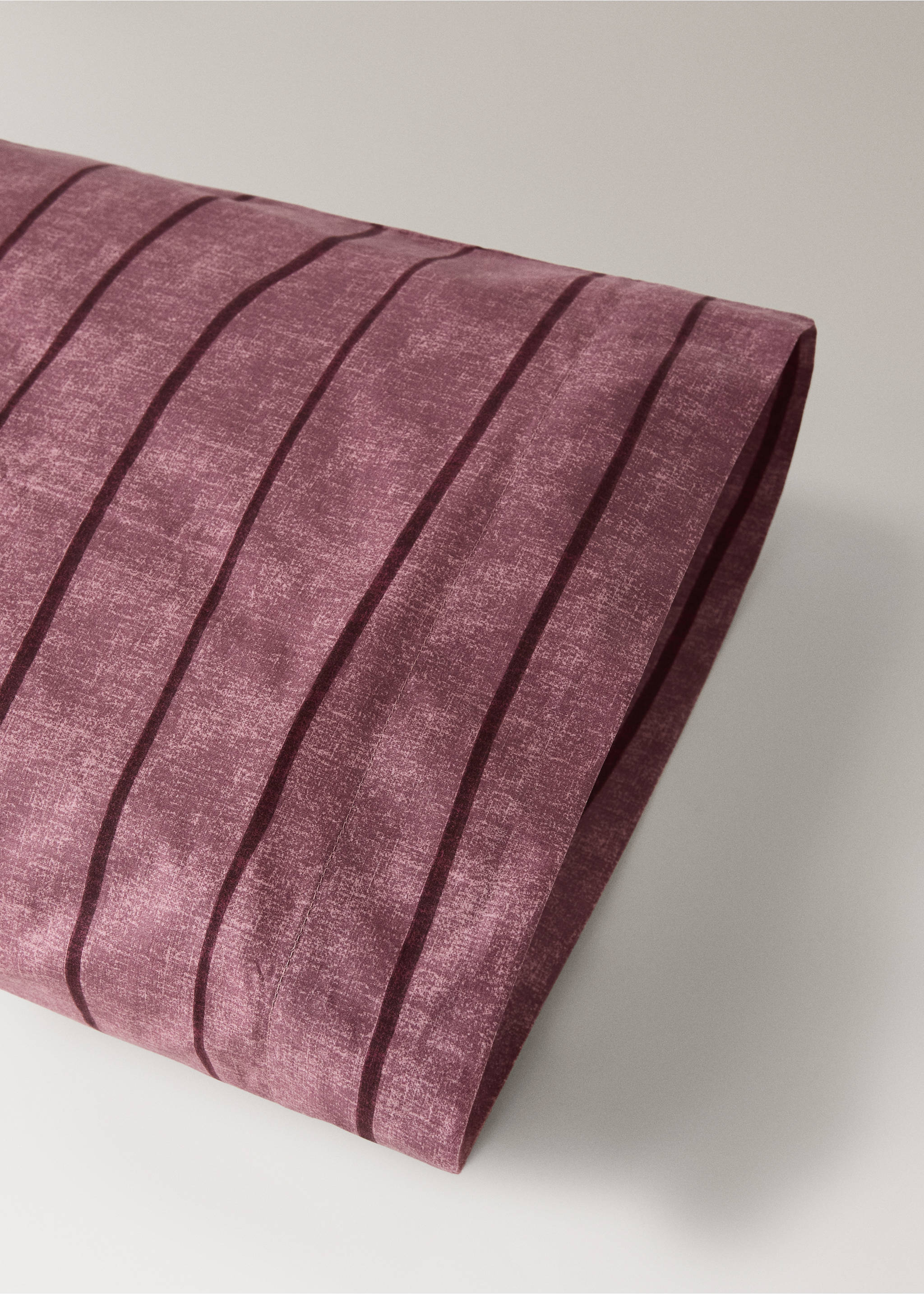 Kopfkissenbezug aus 100 % Baumwolle, gestreift, 45 x 110 cm - Detail des Artikels 2, Zartrosa. Ref: 37024102-00.