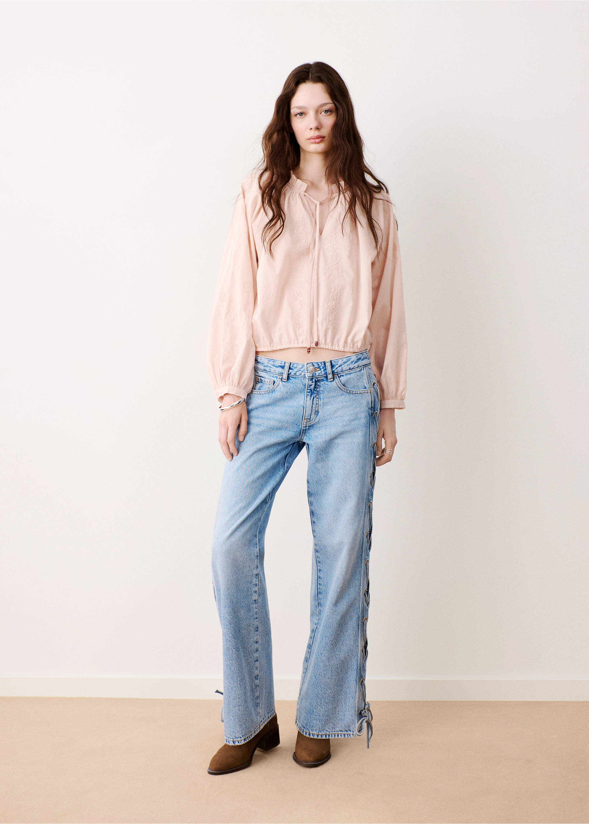 Straight-leg jeans with cord detail - General plane, Medium Blue. Ref: 37024111-00.