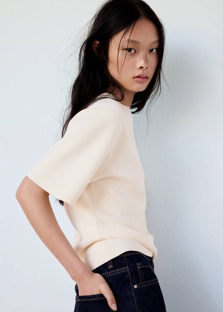 Short-sleeved fine-knit sweater — Ecru