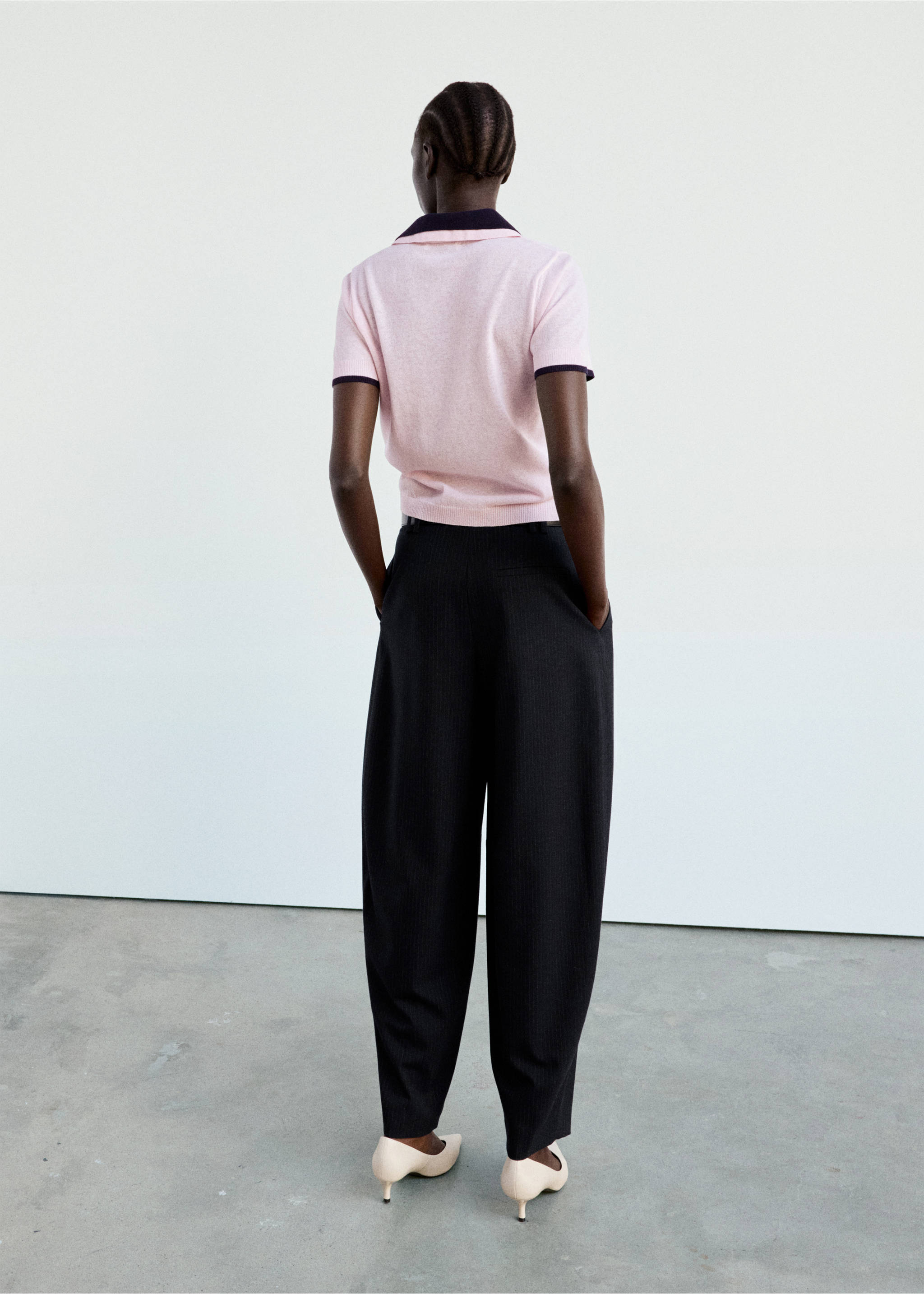 Polo en jersey avec col contrastant - Verso de l’article, Rose clair. Ref: 37024119-00.