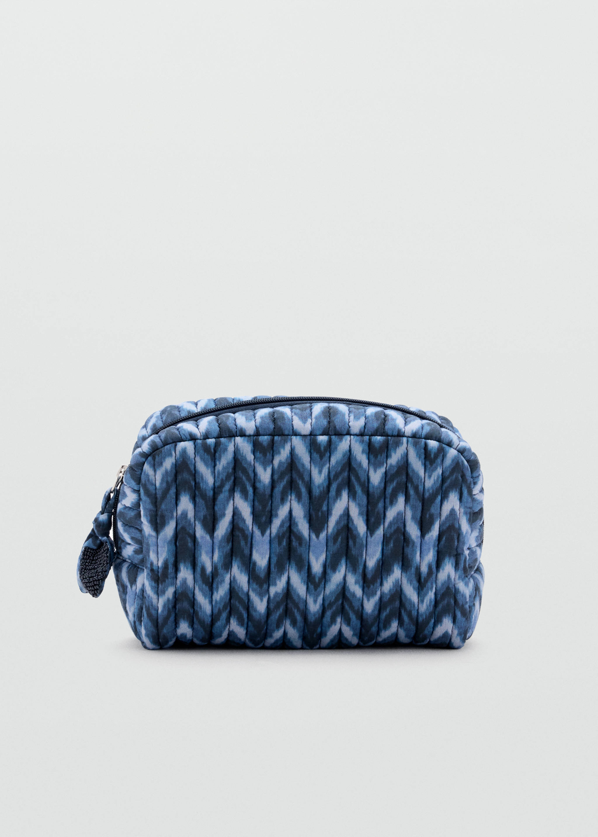 Padded tie-dye toiletries bag - Article without model