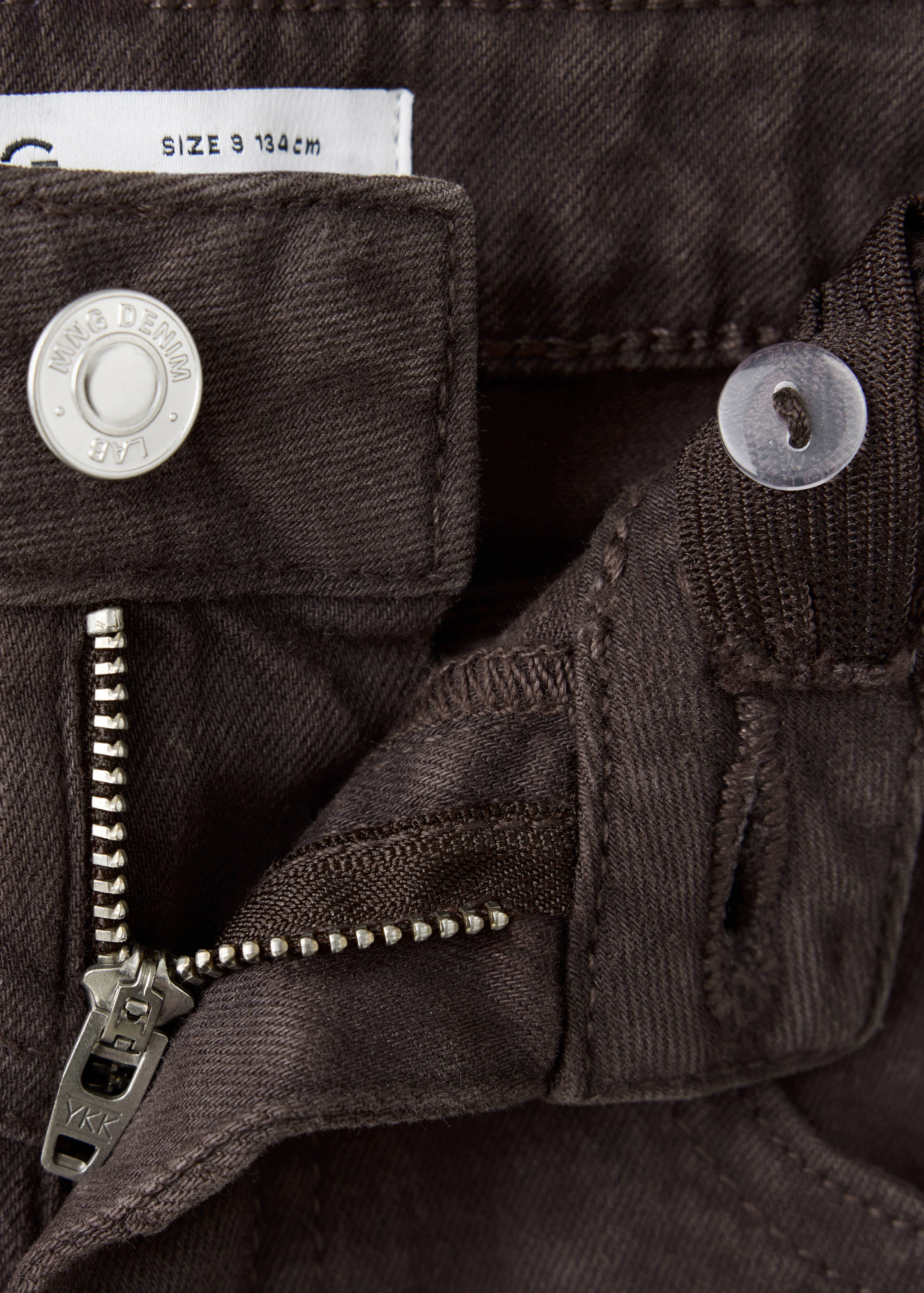 Straight-fit jeans with studs - Details of the article 8