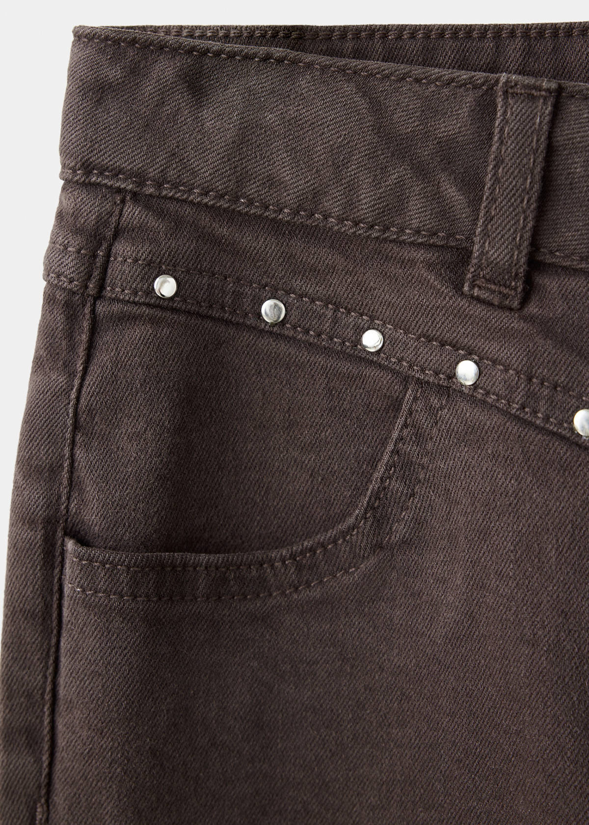 Straight-fit jeans with studs — Chocolate