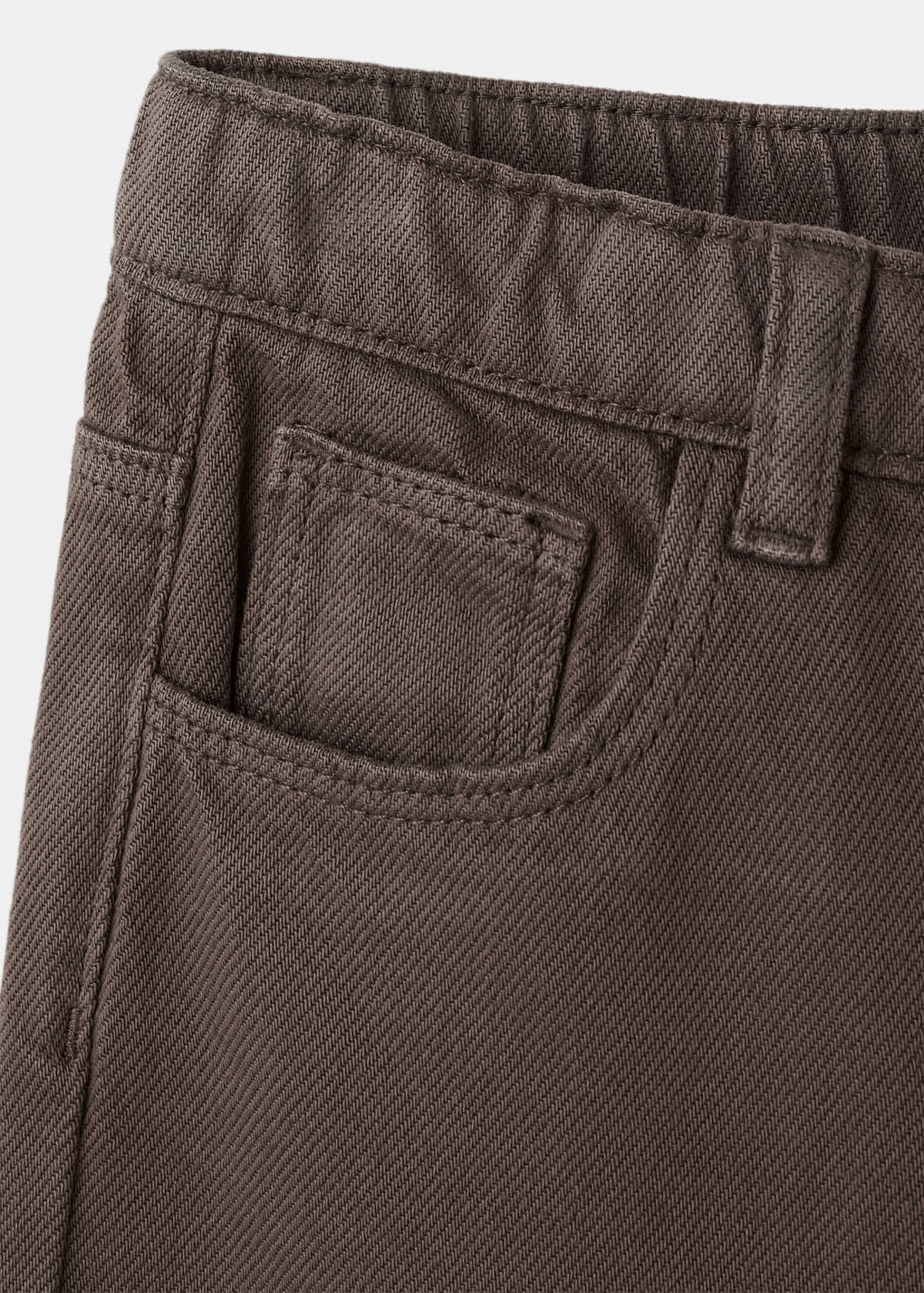 Wide leg jeans with star patches — Brown