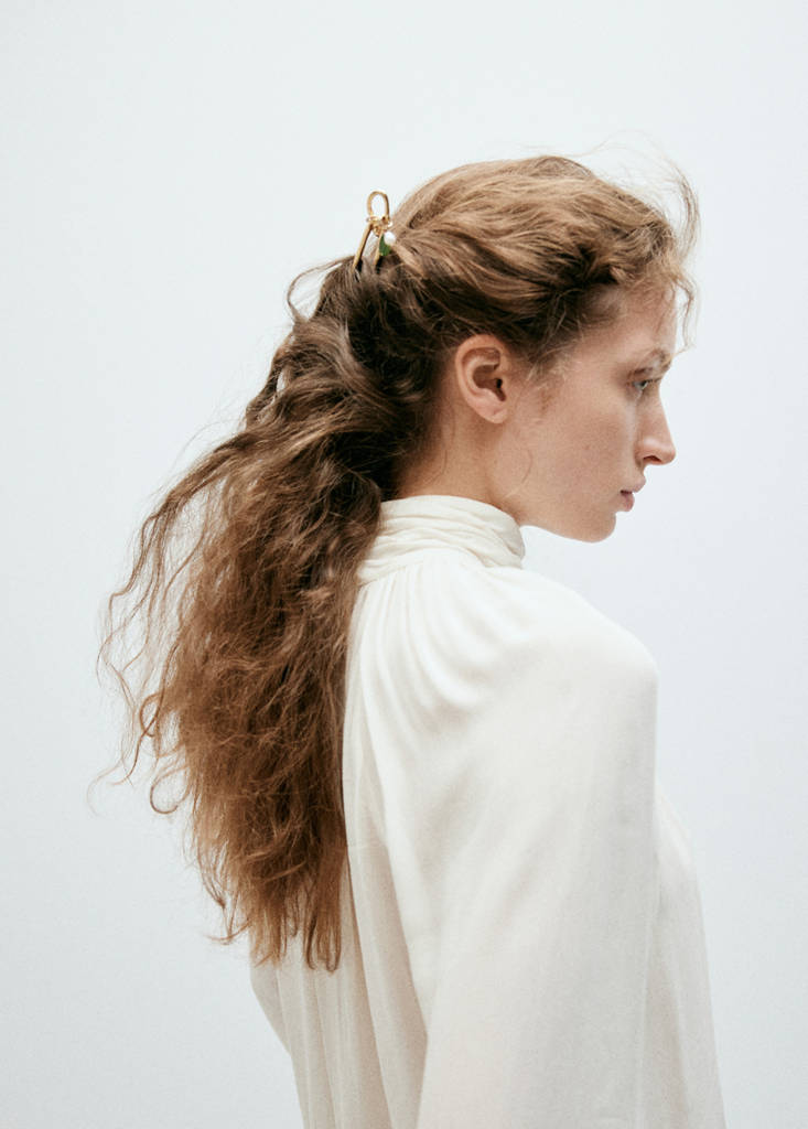 Beaded hair barrette