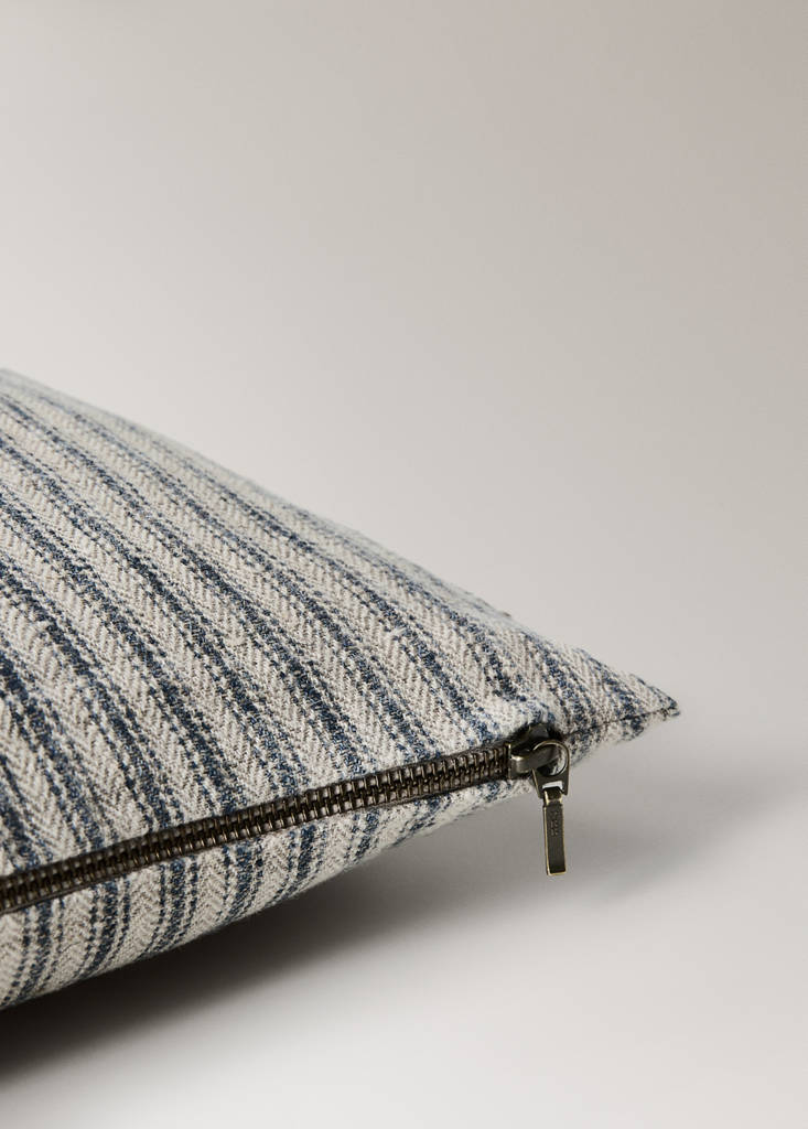 Linen striped texture cushion cover 50x50 cm — Blue