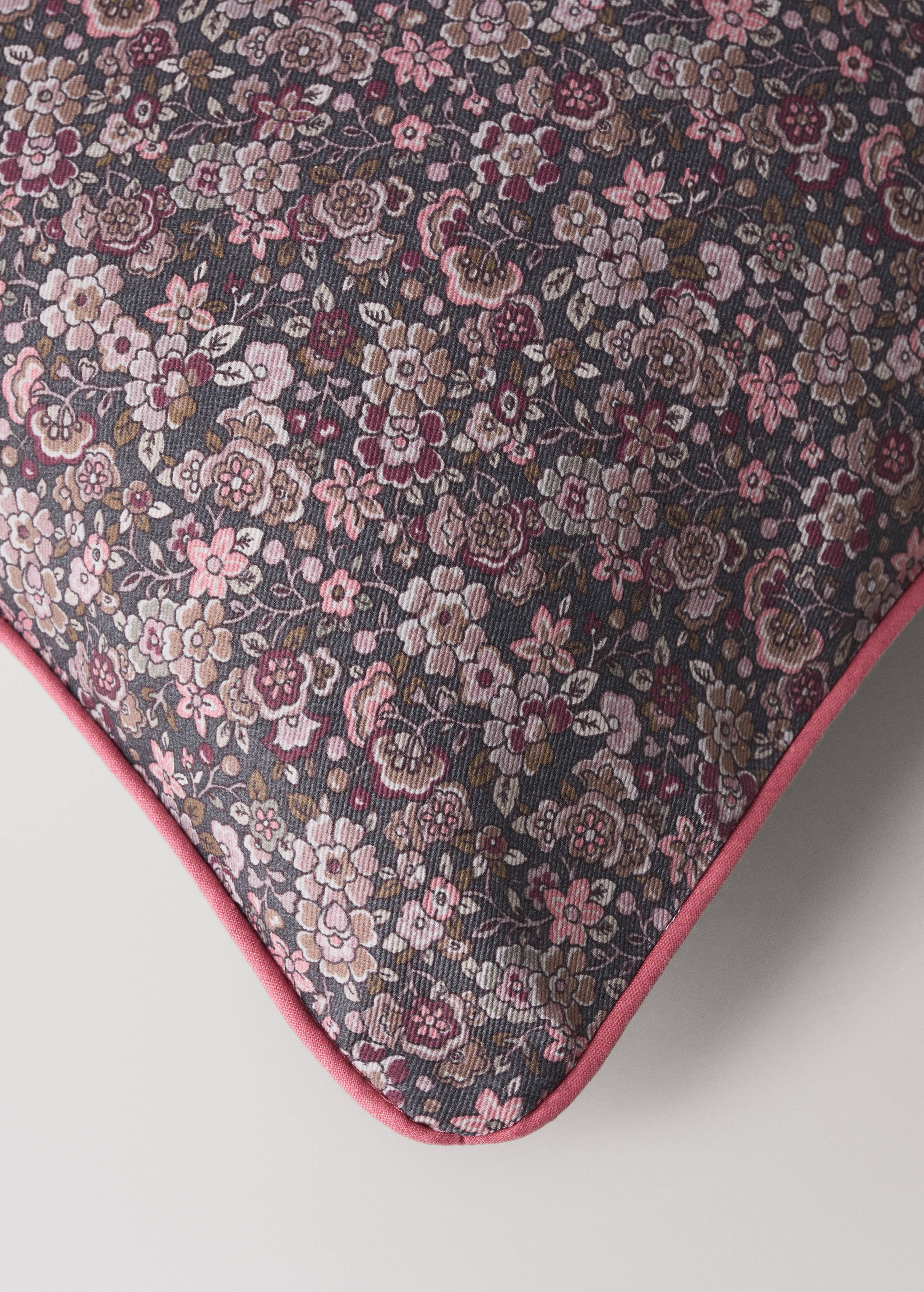 Floral print cushion cover 30x40 cm - Details of the article 1