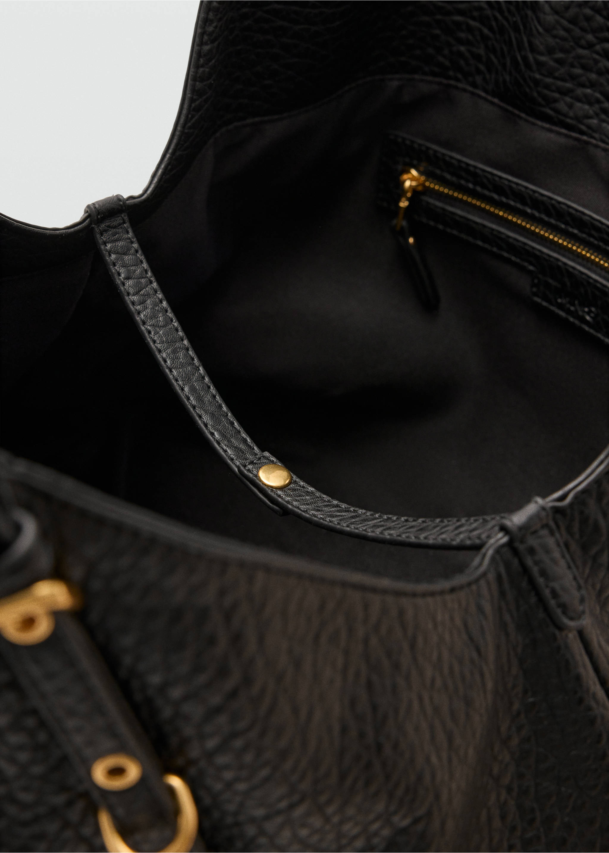 Bucket bag with buckles - Details of the article 3, Black. Ref: 37024461-00.