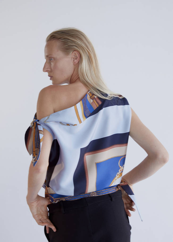 Knot print blouse — Sky Blue