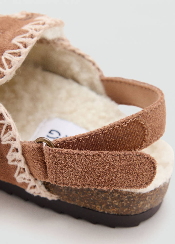 Shearling buckle clog — Medium Brown