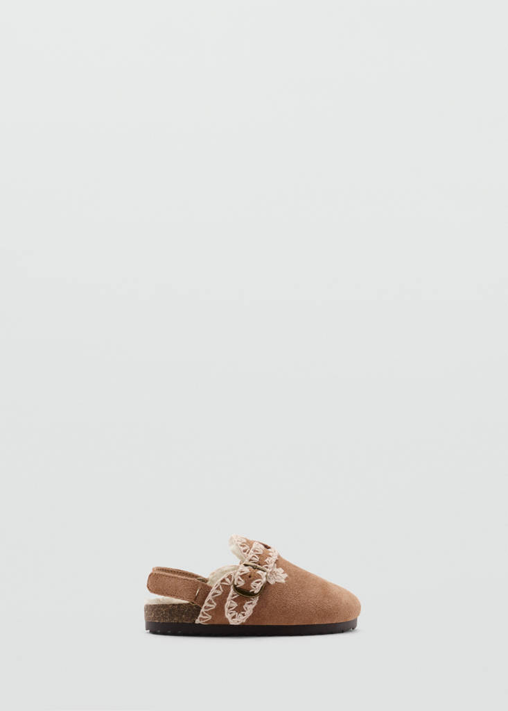 Shearling buckle clog — Medium Brown