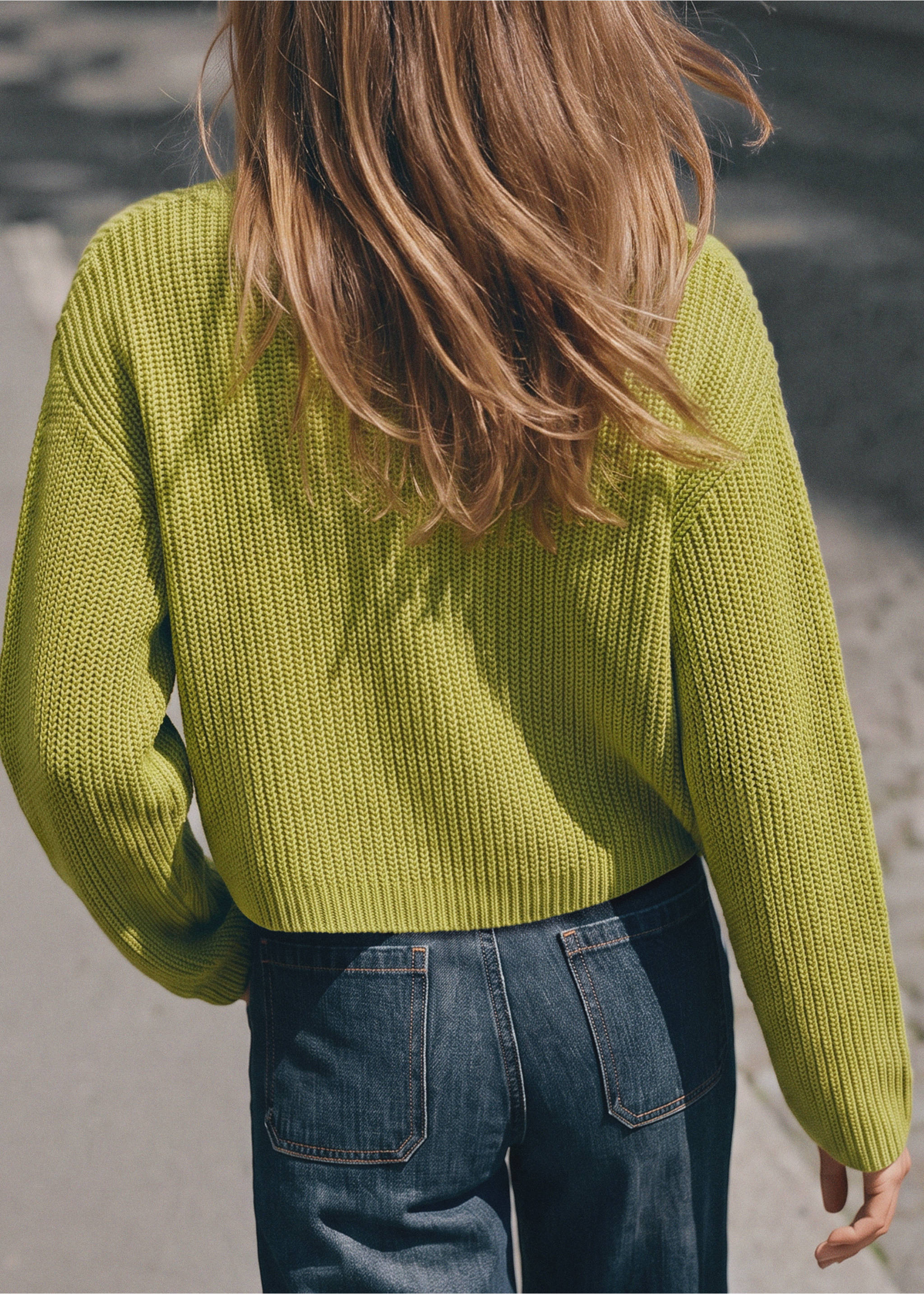 Pull en maille coton col en V - Verso de l’article, Vert. Ref: 37024784-00.
