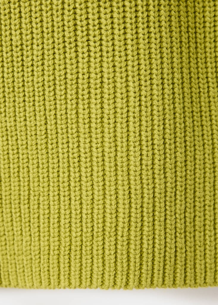 V-neck knitted jumper — Green