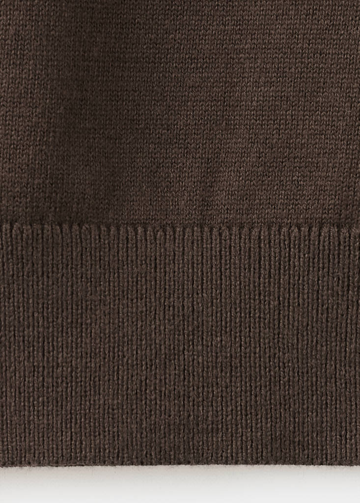 Short-sleeved knitted sweater — Brown