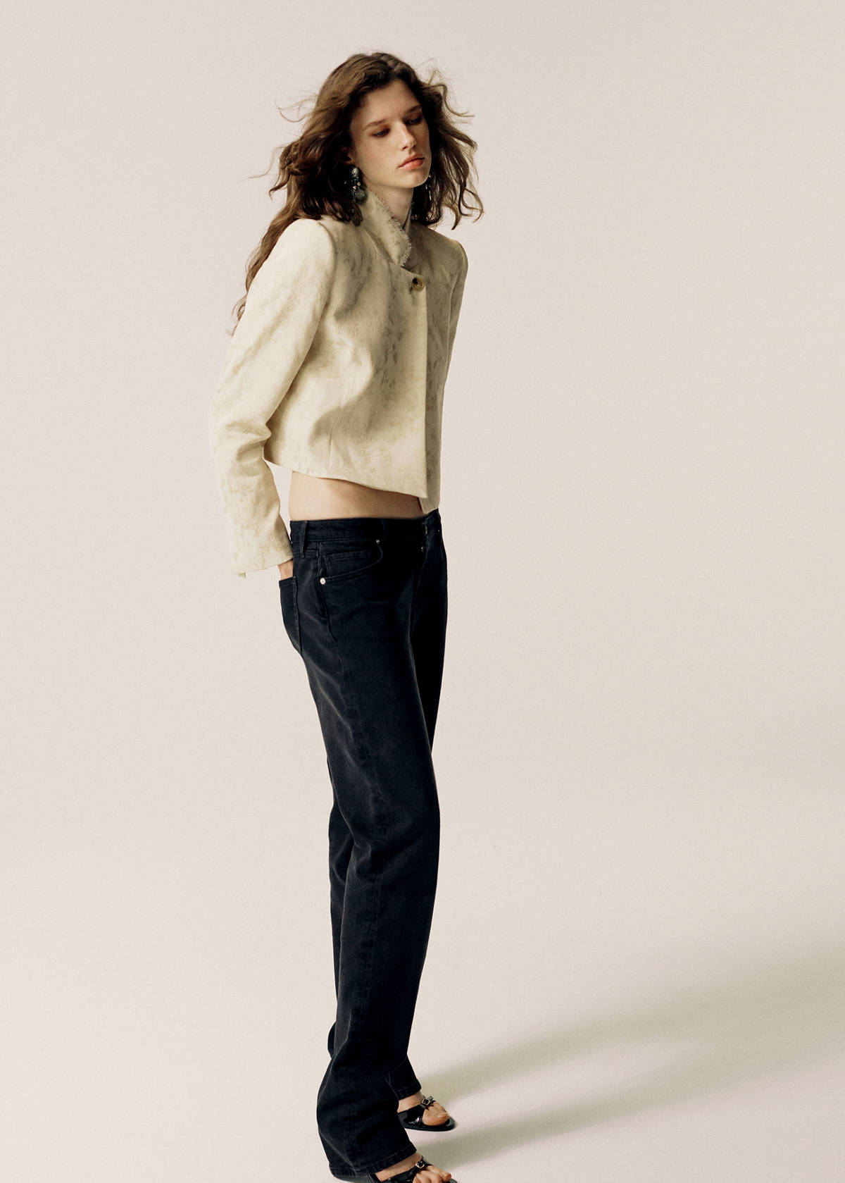 Low-rise slim jeans — Black denim