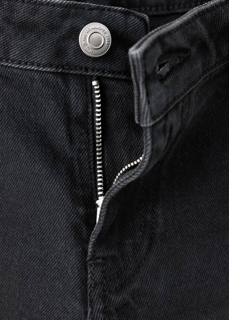 Low-rise slim jeans — Black denim