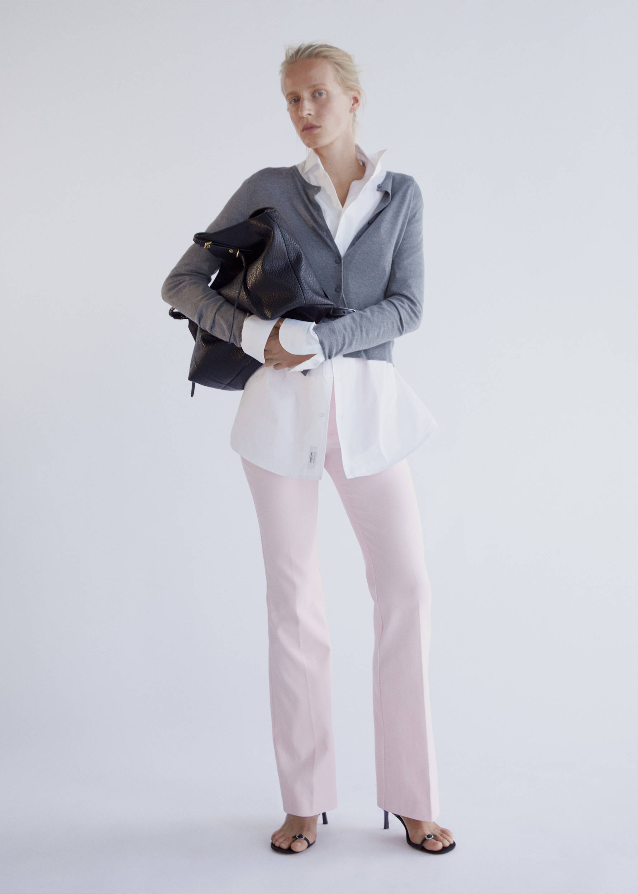 Mid-rise flare trousers - Medium plane, Pastel Pink. Ref: 37024803-00.