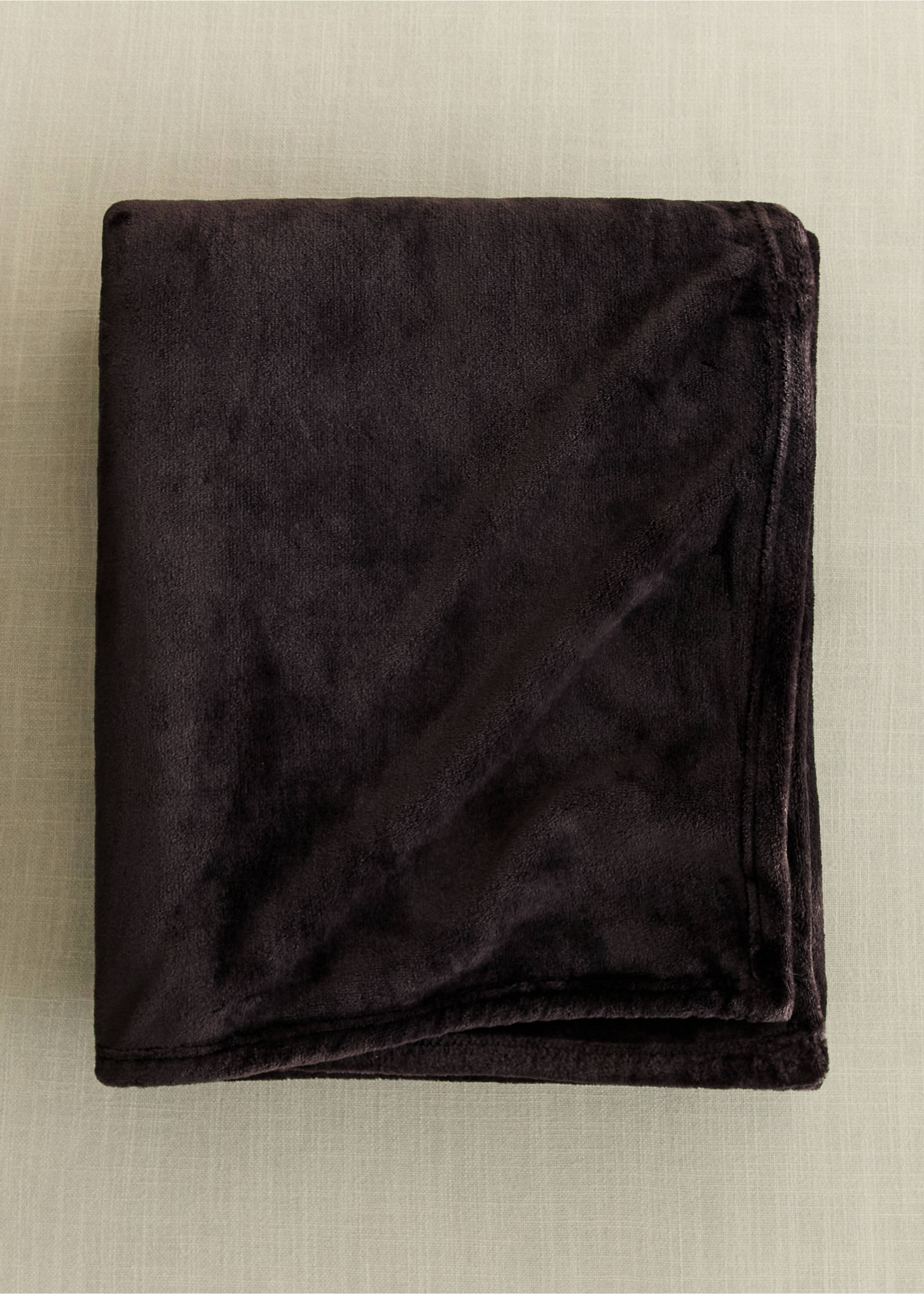 Large faux-fur textured blanket - General plane, Brown. Ref: 37025161-00.
