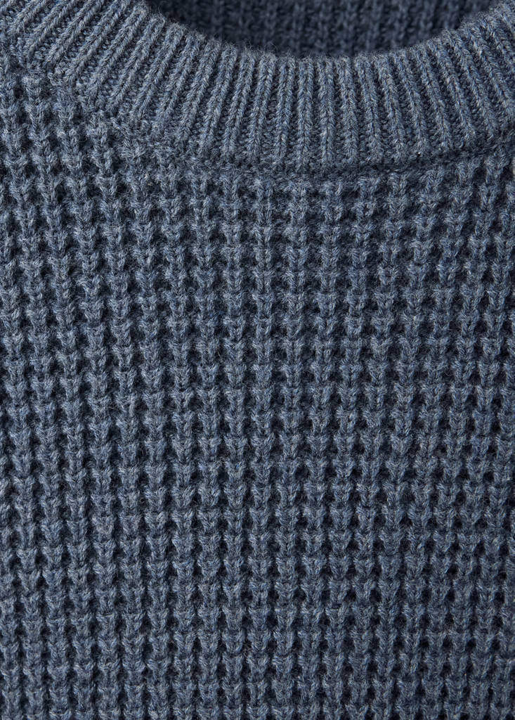 Structured knitted sweater — Night Blue