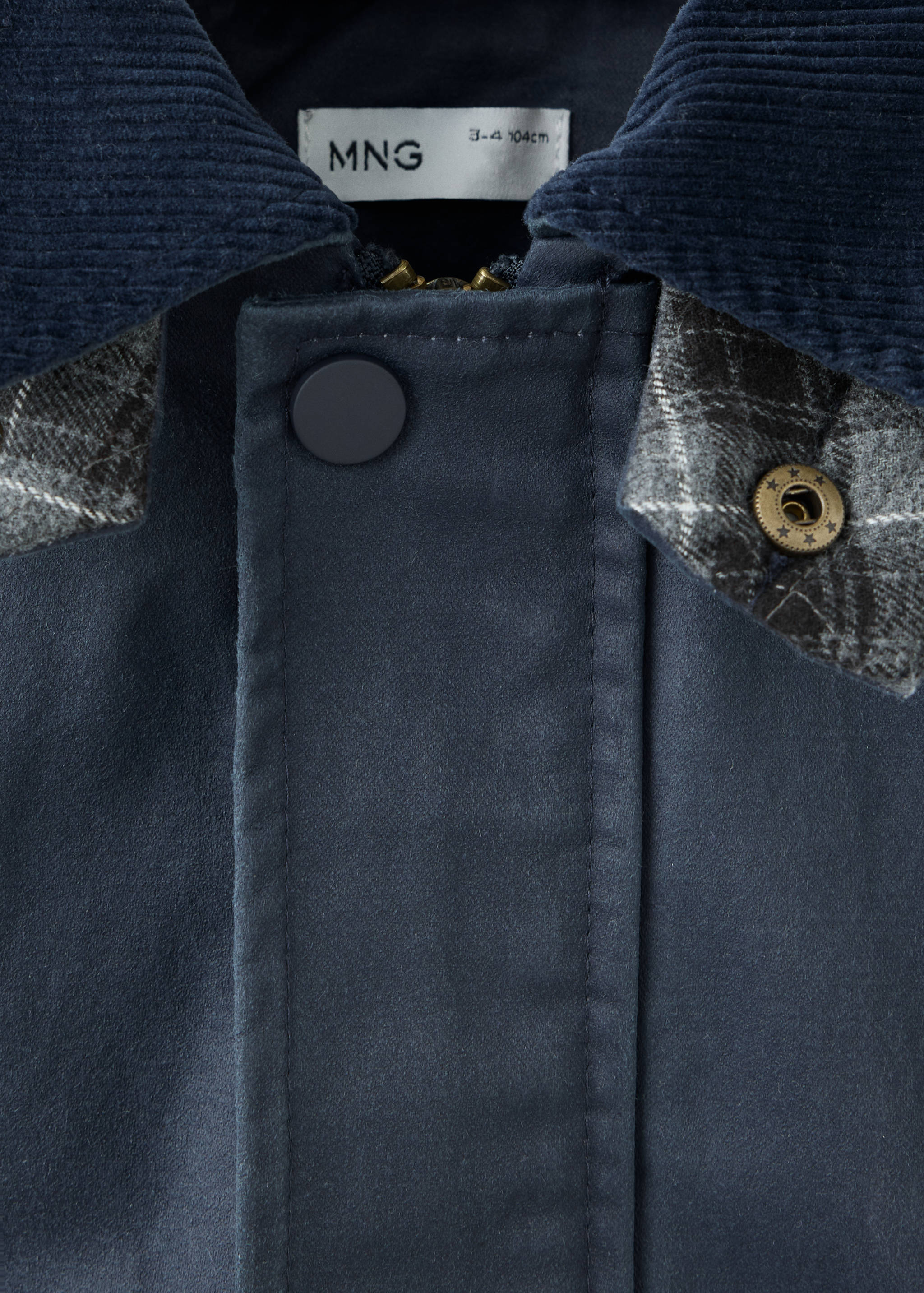 Waxed jacket with hood - Details of the article 8