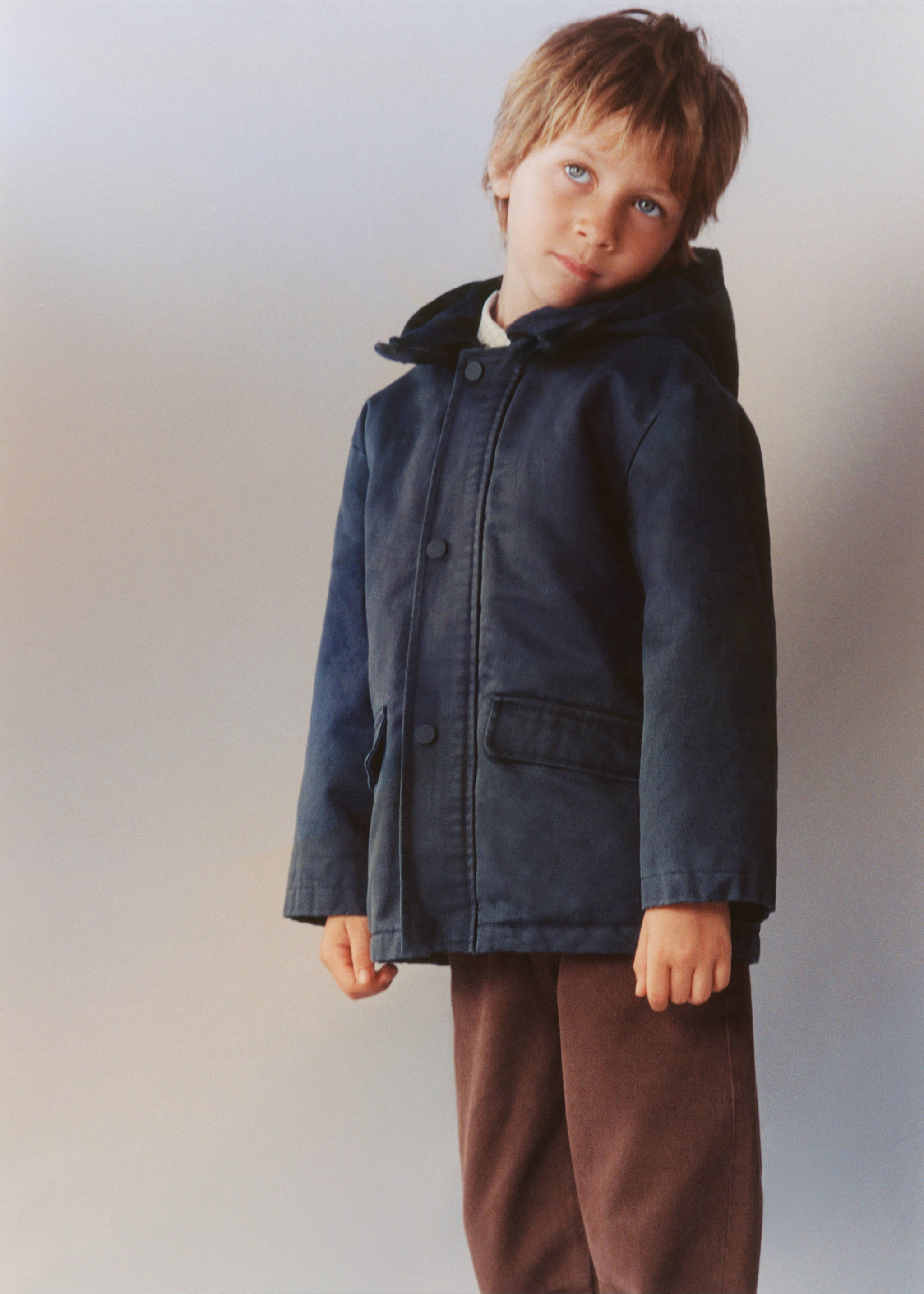 Waxed jacket with hood - Details of the article 5, Navy. Ref: 37025169-00.