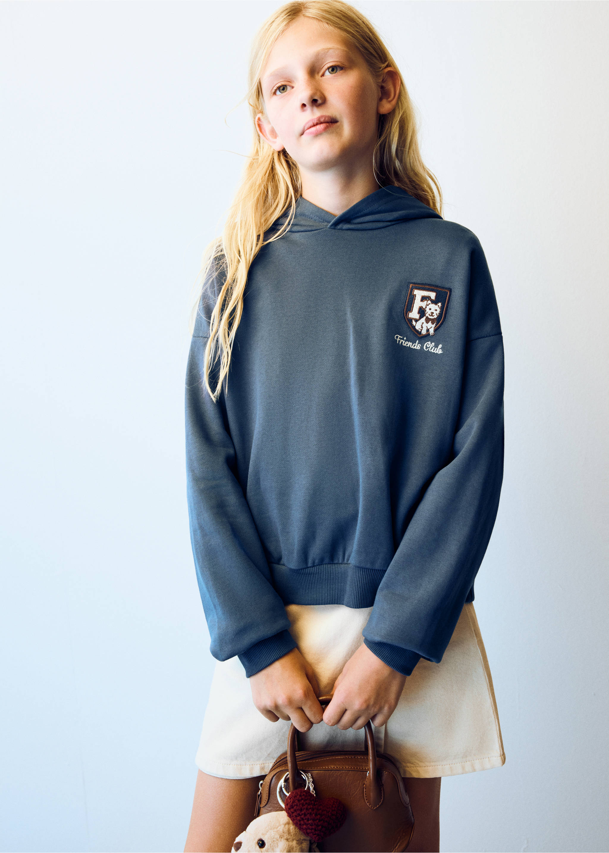 Relaxed fit embroidered sweatshirt - Medium plane, Blue. Ref: 37025170-00.