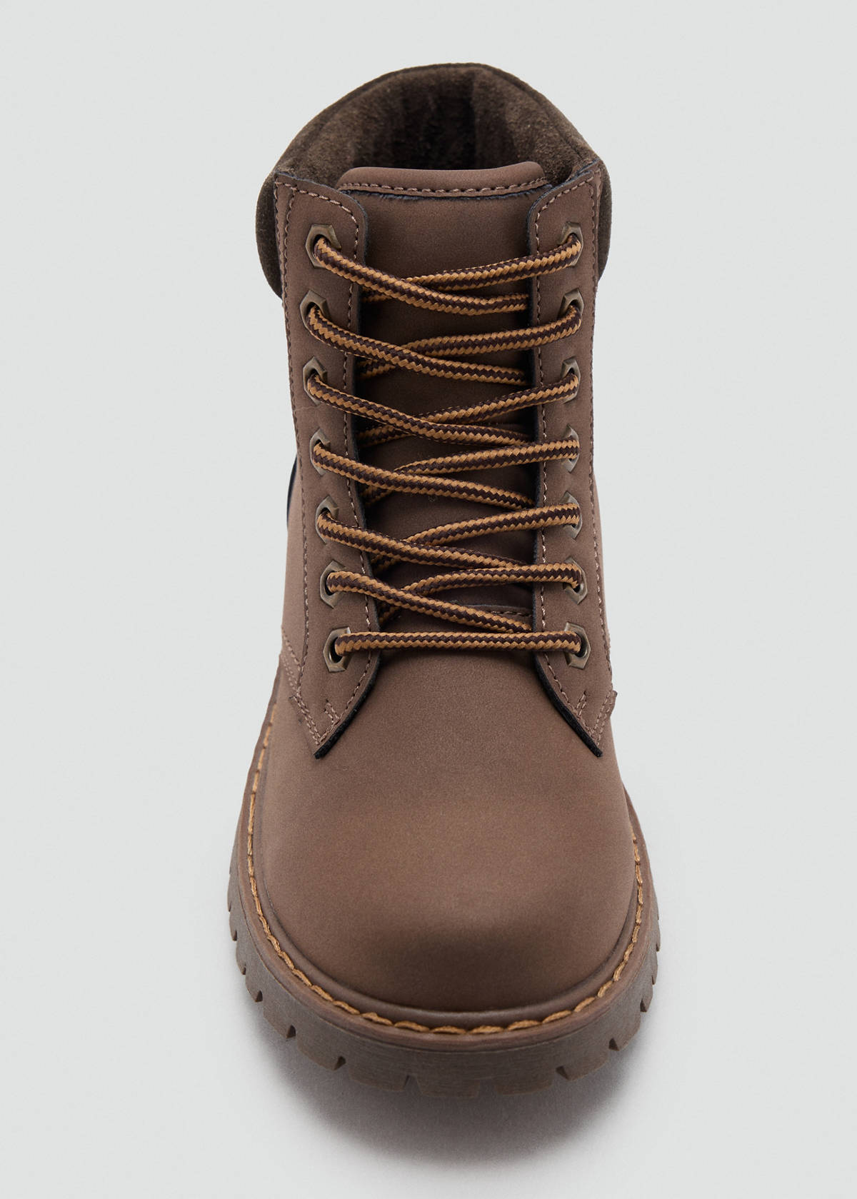 Lace-up mountain boots — Chocolate