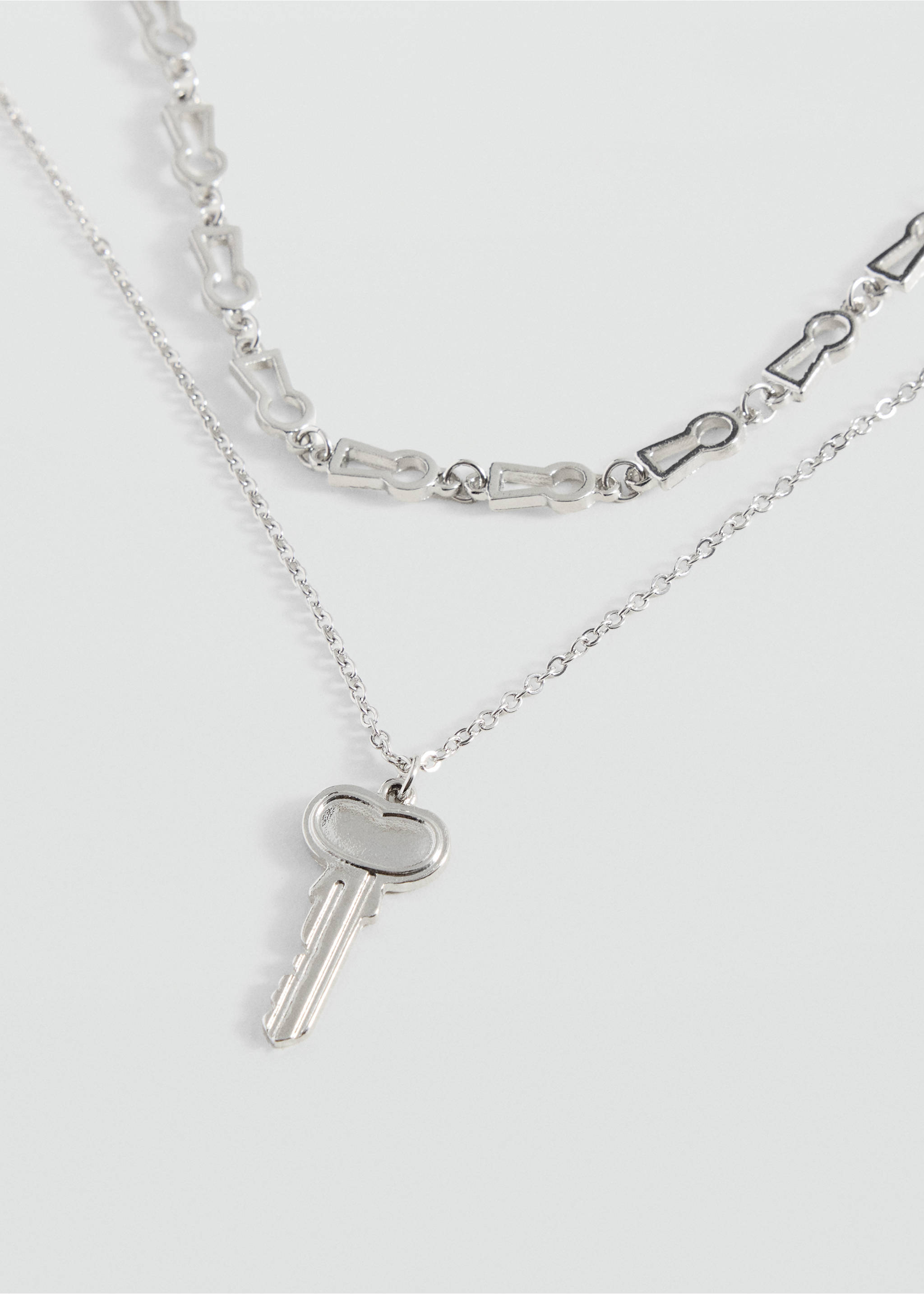 Collier chaînes clé - Plan moyen, Argent. Ref: 37025180-00.