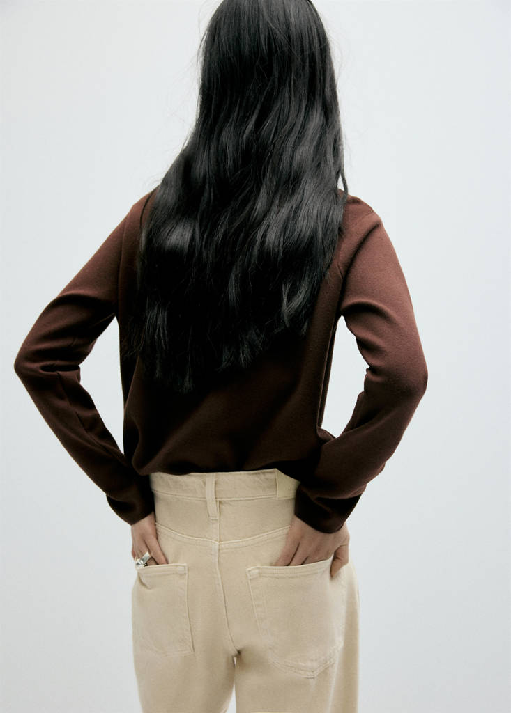 Knitted sweater with perkins neck — Chocolate