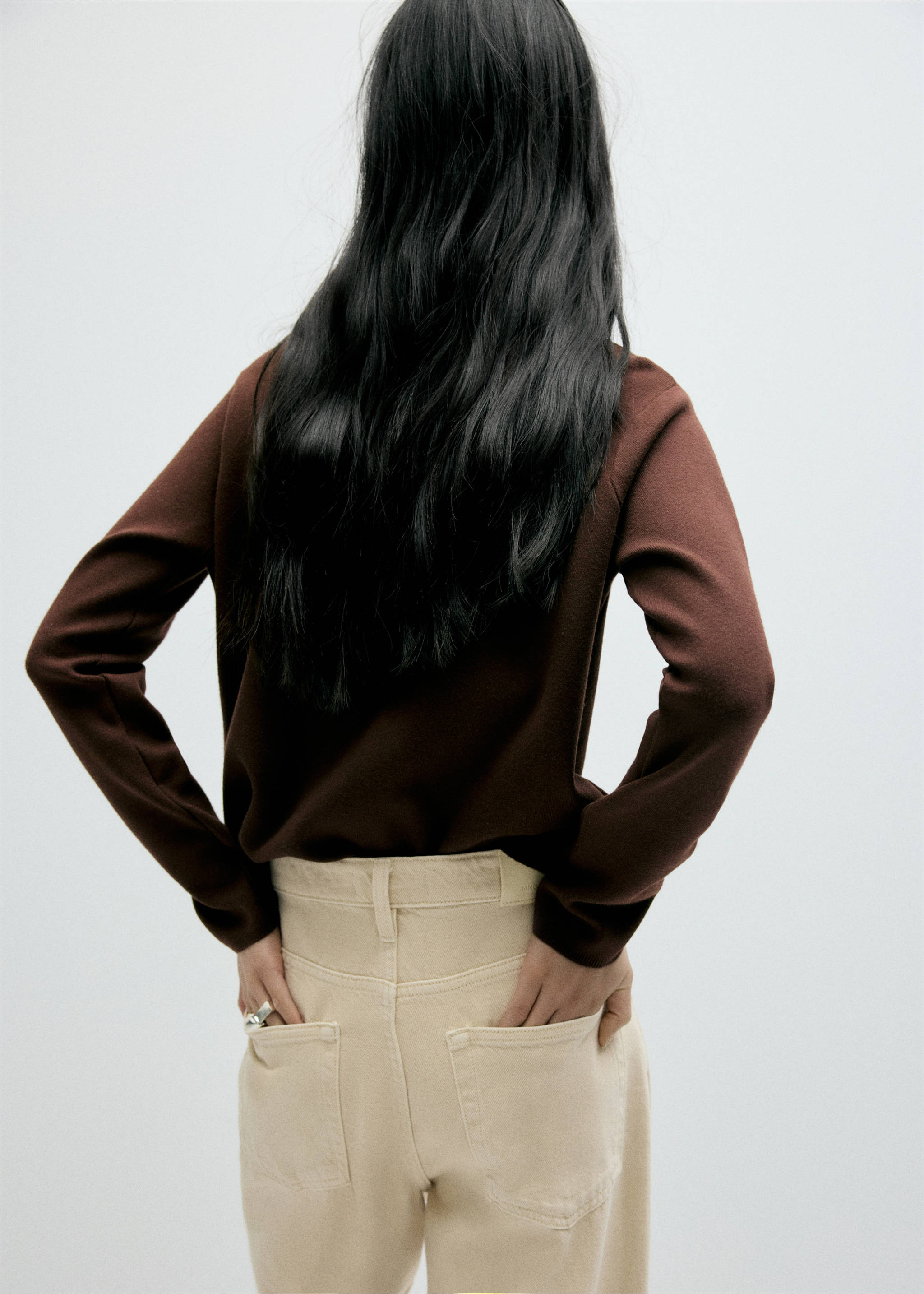 Knitted sweater with perkins neck - Reverse of the article, Chocolate. Ref: 37025838-00.