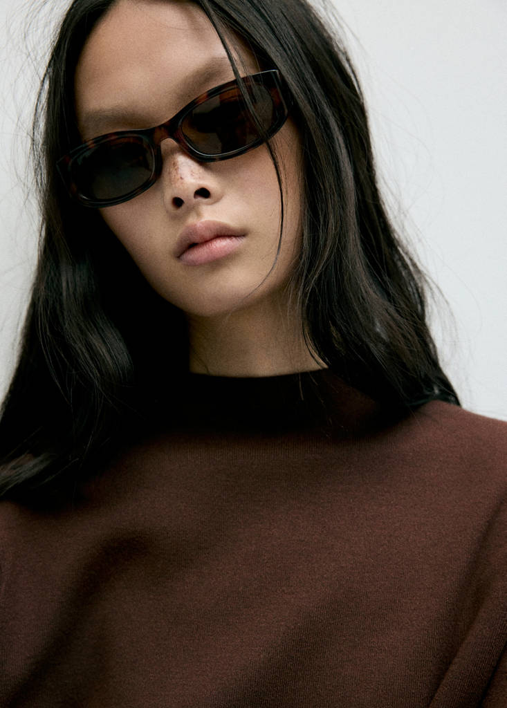 Knitted sweater with perkins neck — Chocolate