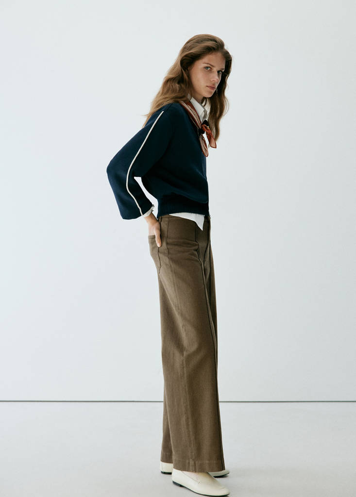 High-waisted wide leg jeans with stitching — Khaki