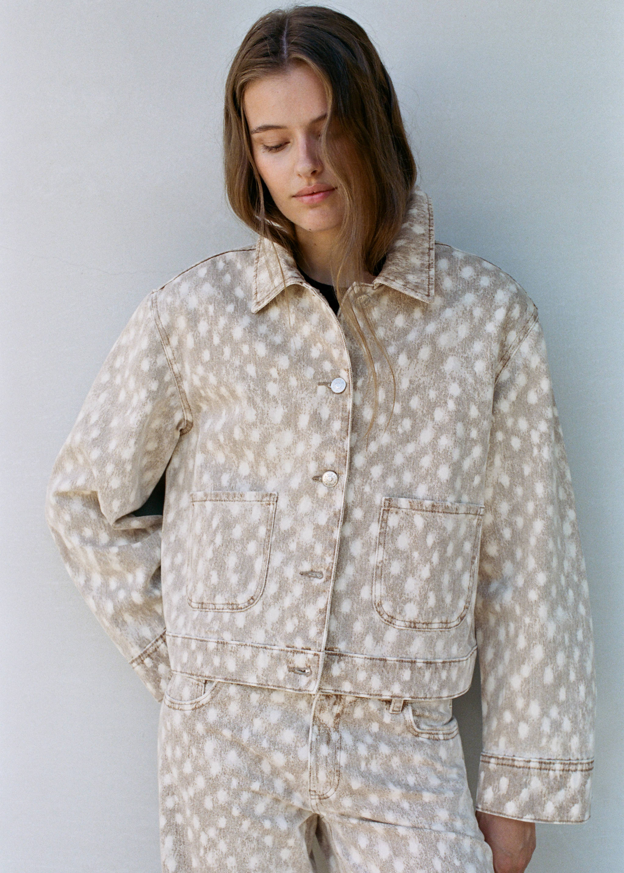 Denim jacket with deer print - Medium plane