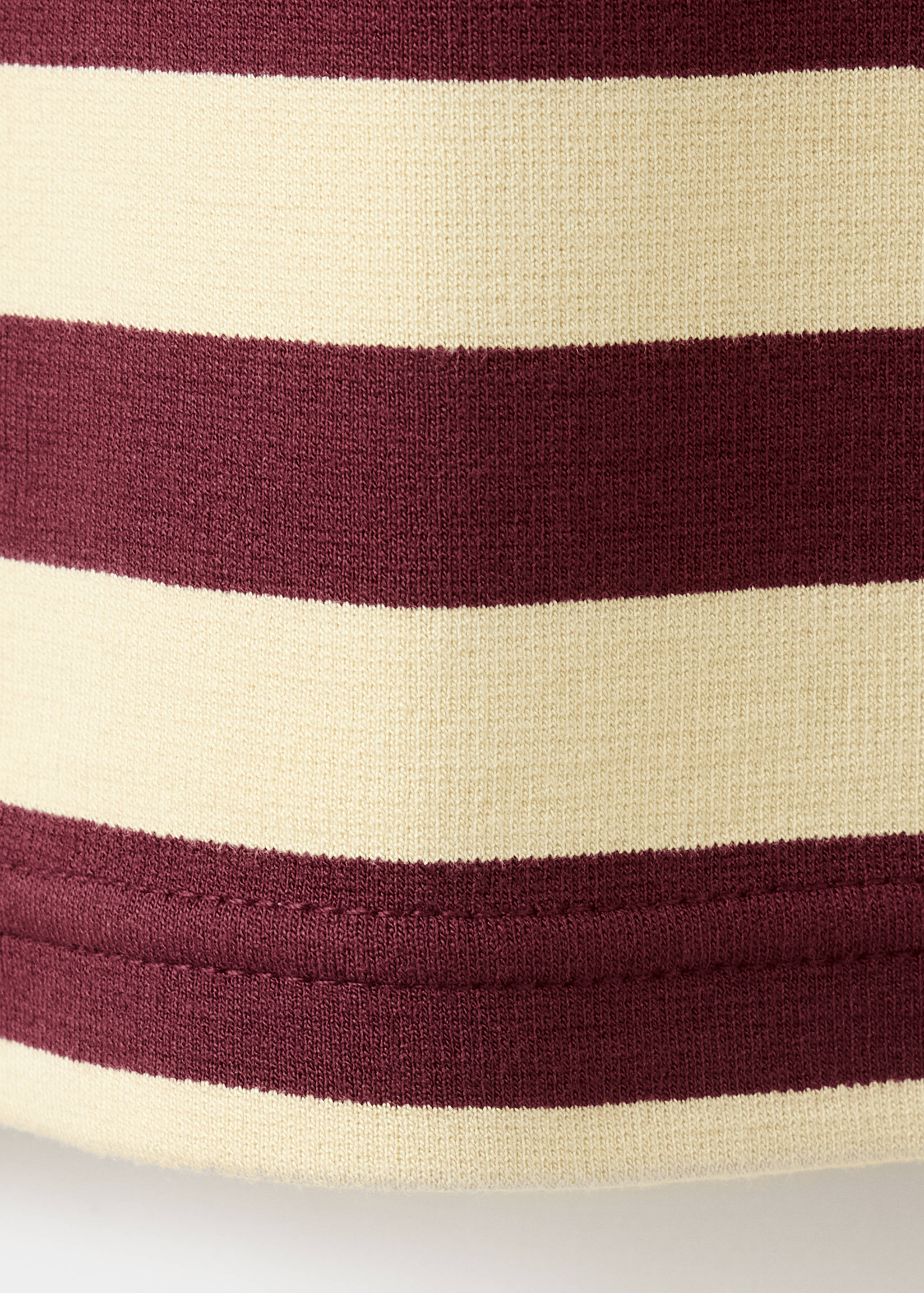 T-shirt doll - Details of the article 0