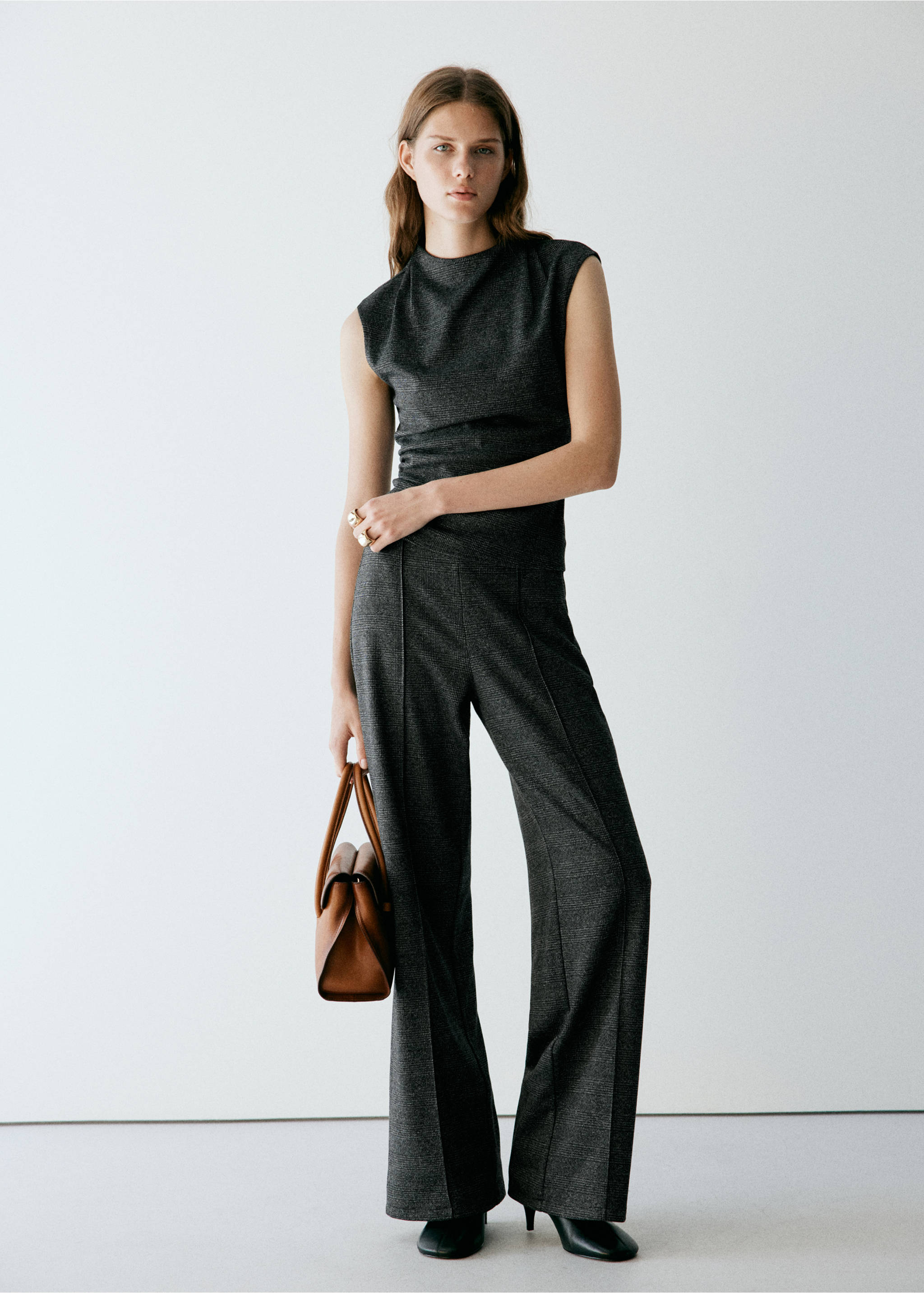 Printed top with draped details - General plane, Black. Ref: 37025864-00.