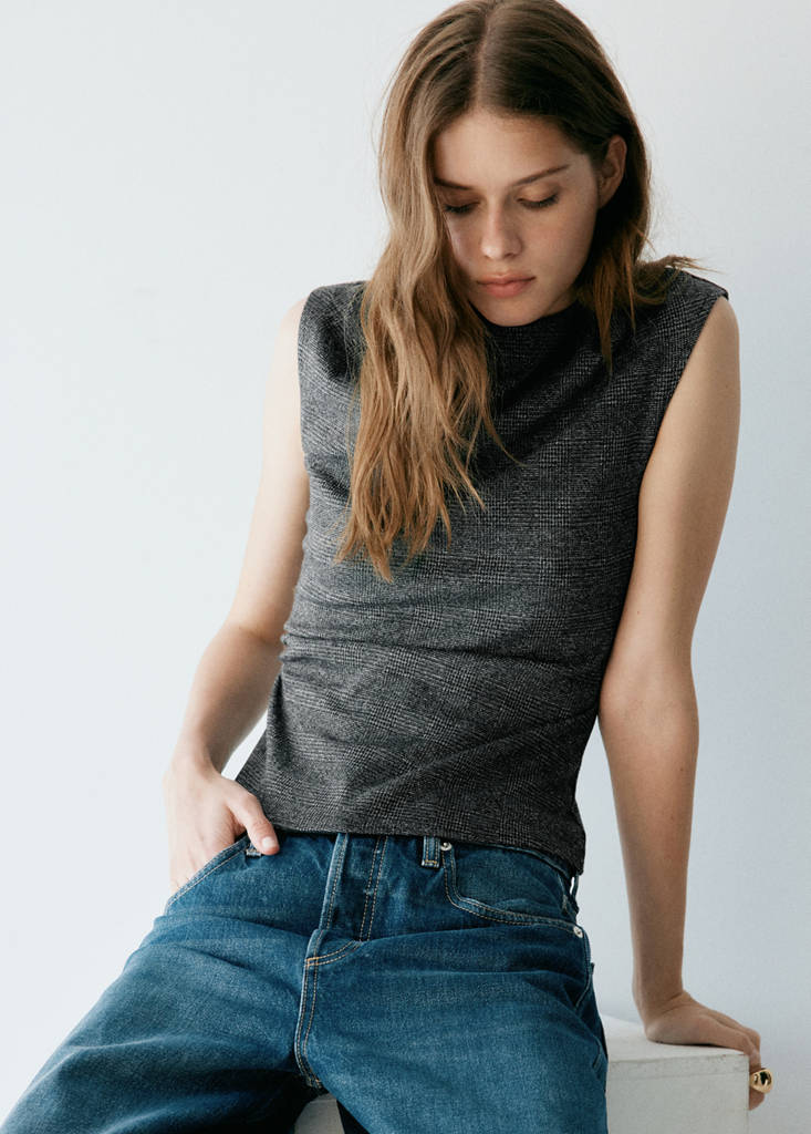 Printed top with draped details — Black