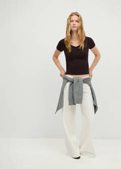 V-neck T-shirt — Brown 2