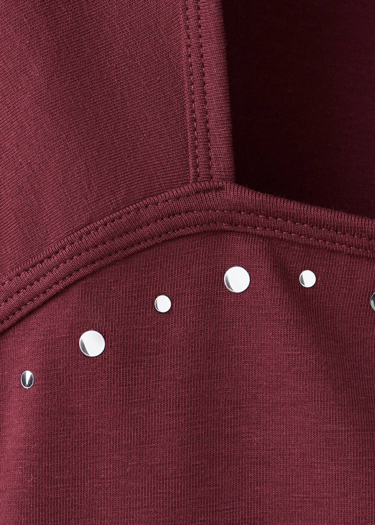 T-shirt with stud detailing — Burgundy