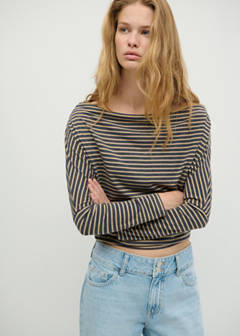 Striped off-the-shoulder T-shirt — Navy 1