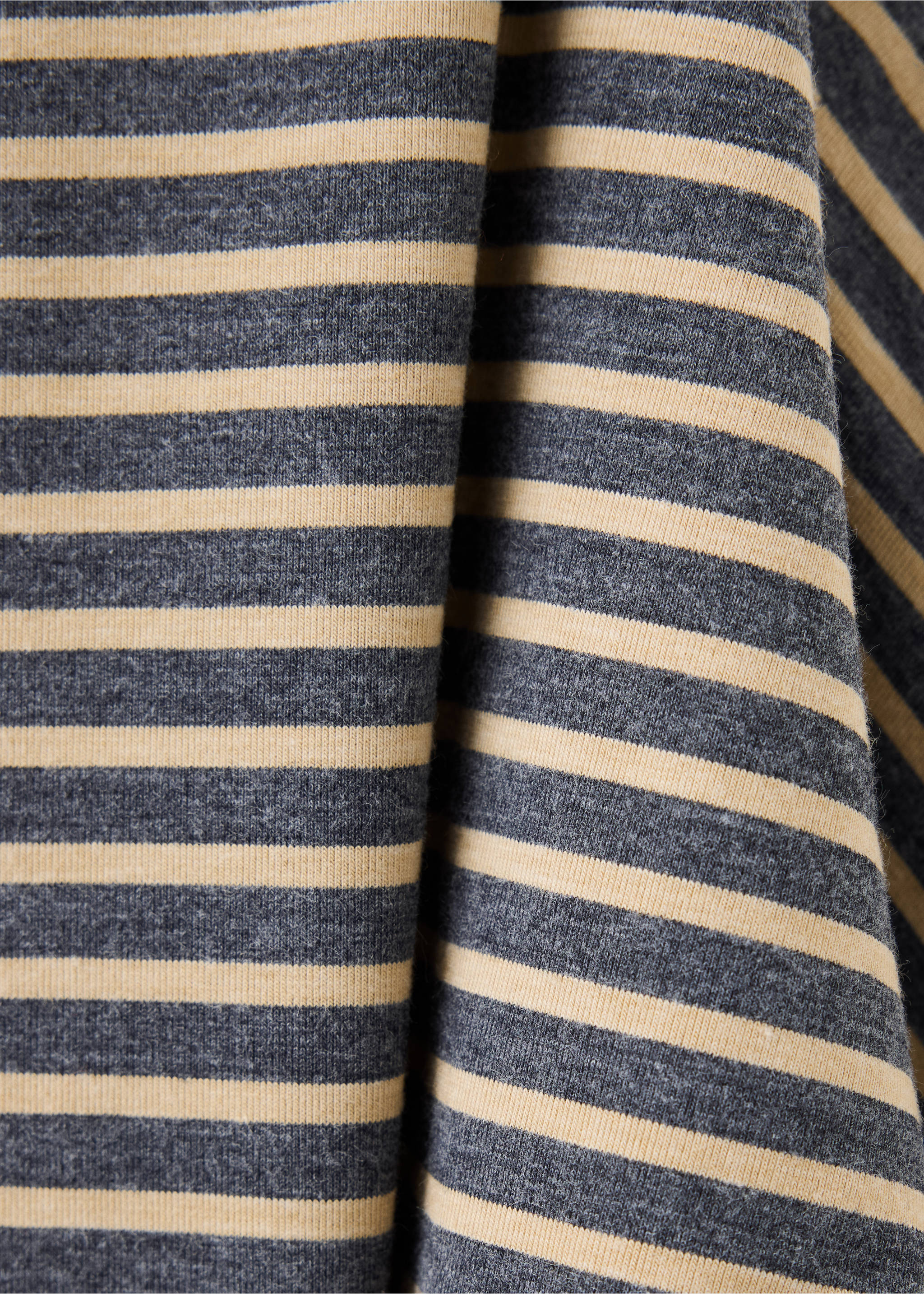 Striped off-the-shoulder T-shirt - Details of the article 8, Navy. Ref: 37025874-00.