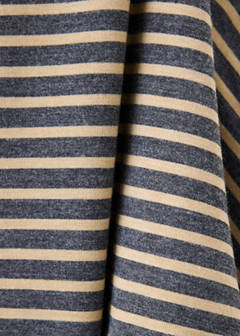 Striped off-the-shoulder T-shirt — Navy 6