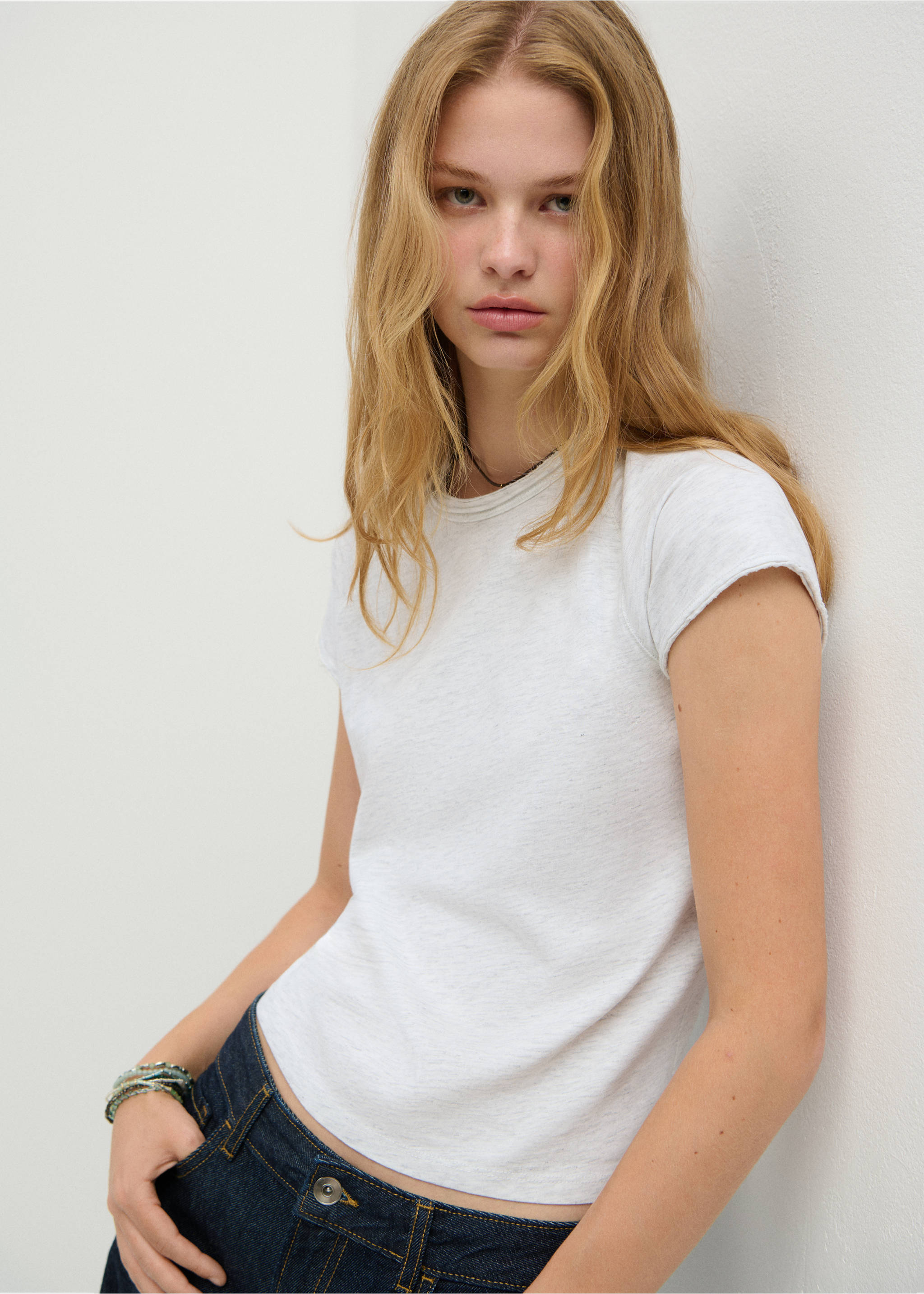 Cotton T-shirt with stitching details - Medium plane, Light Heather Grey. Ref: 37025877-00.