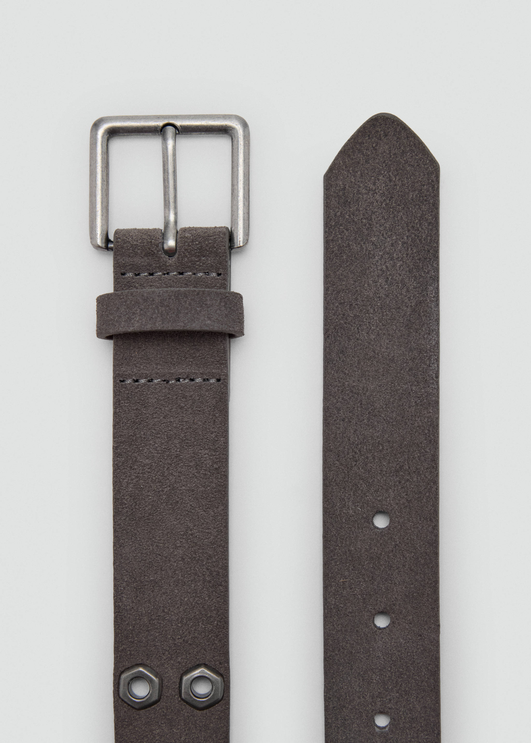 Leather belt with eyelets - Details of the article 2