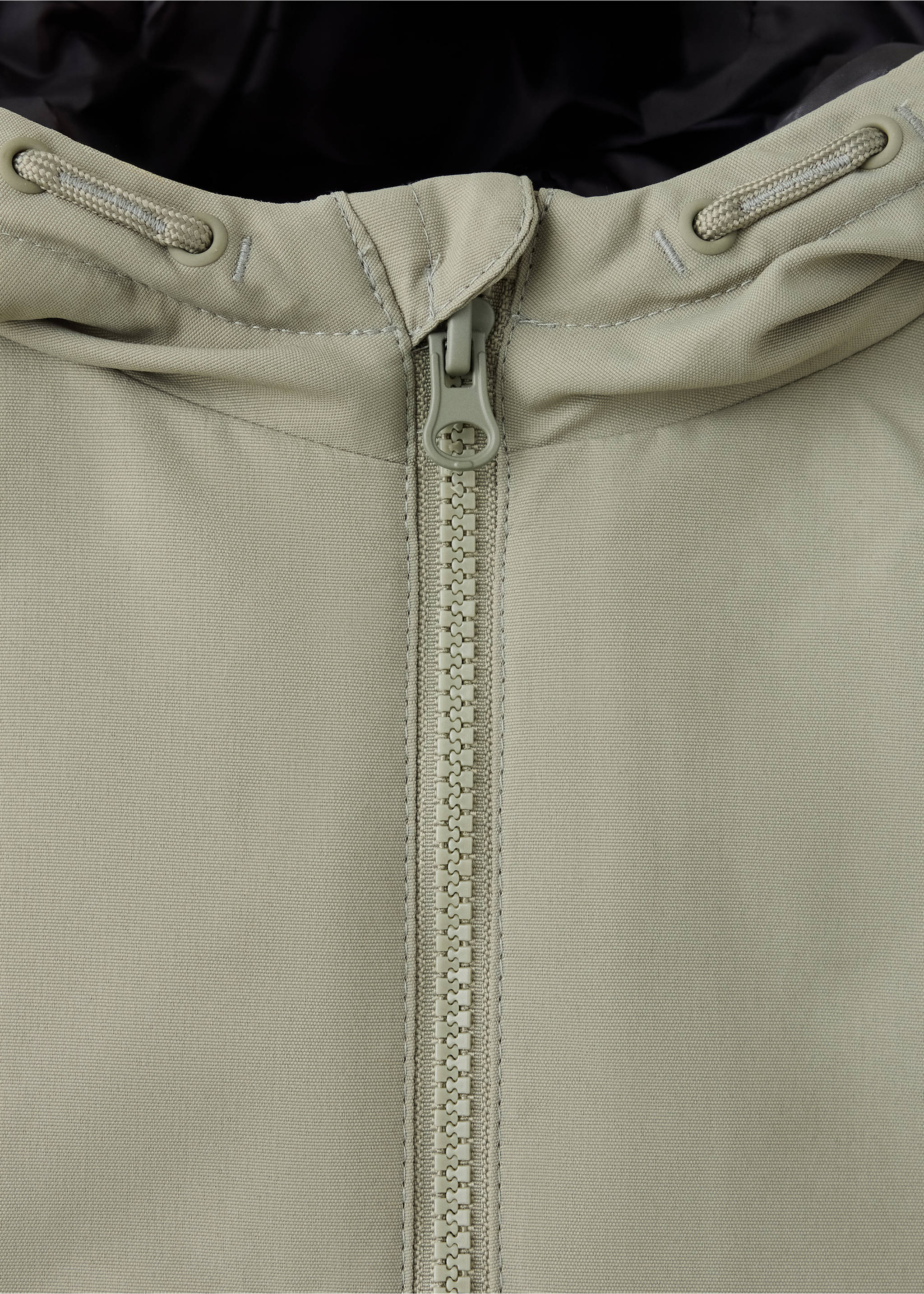 Anorak matelassé à capuche - Détail de l'article 8, Kaki. Ref: 37025975-00.