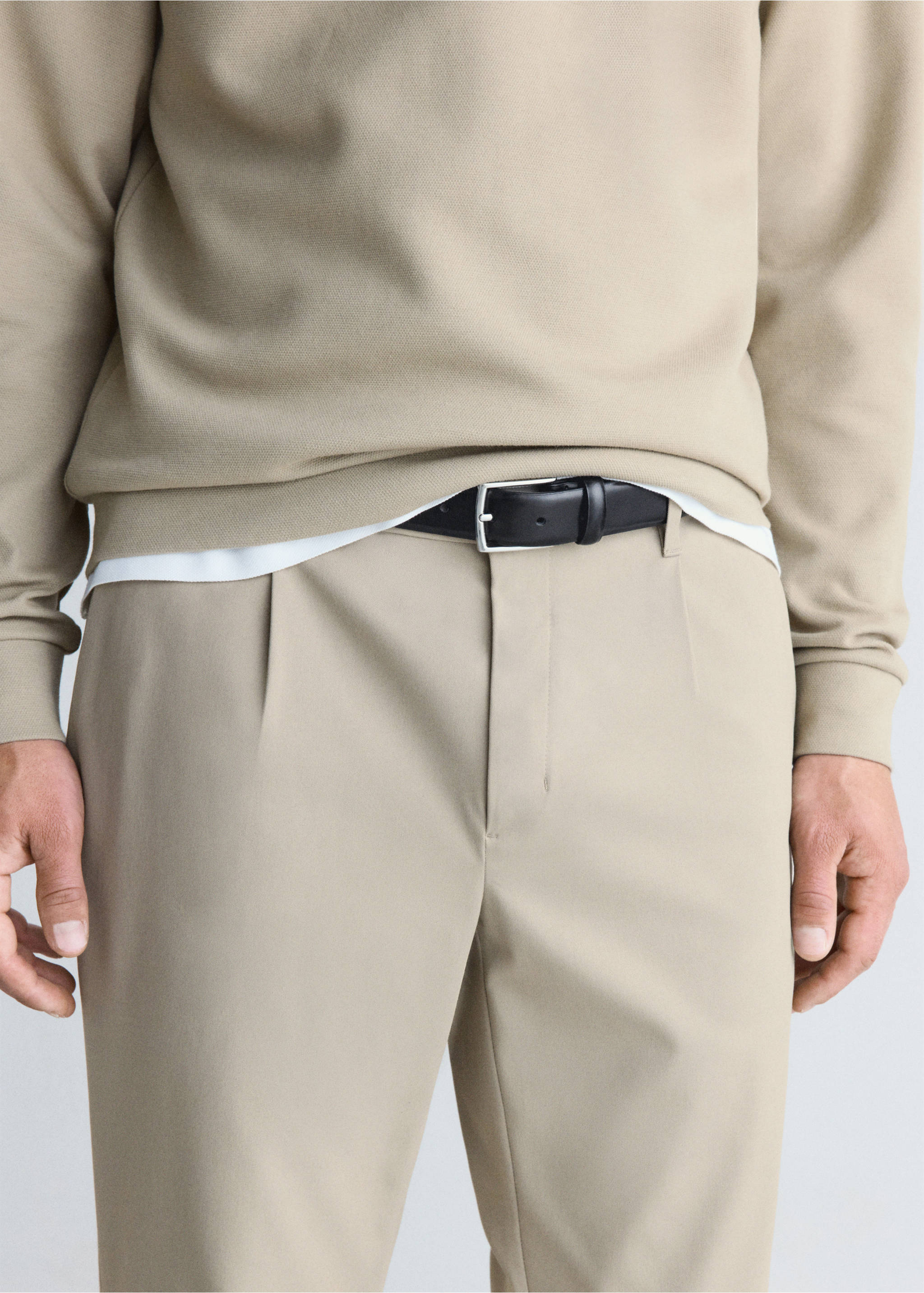 Thermolite® regular fit trousers - Details of the article 1, Beige. Ref: 37025978-00.