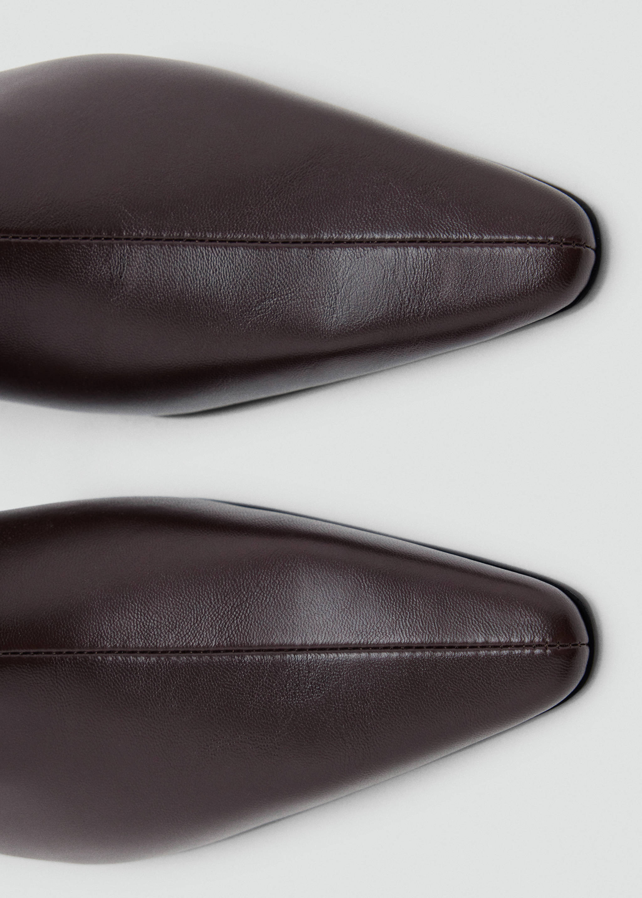 Pointed heel ankle boot - Details of the article 2