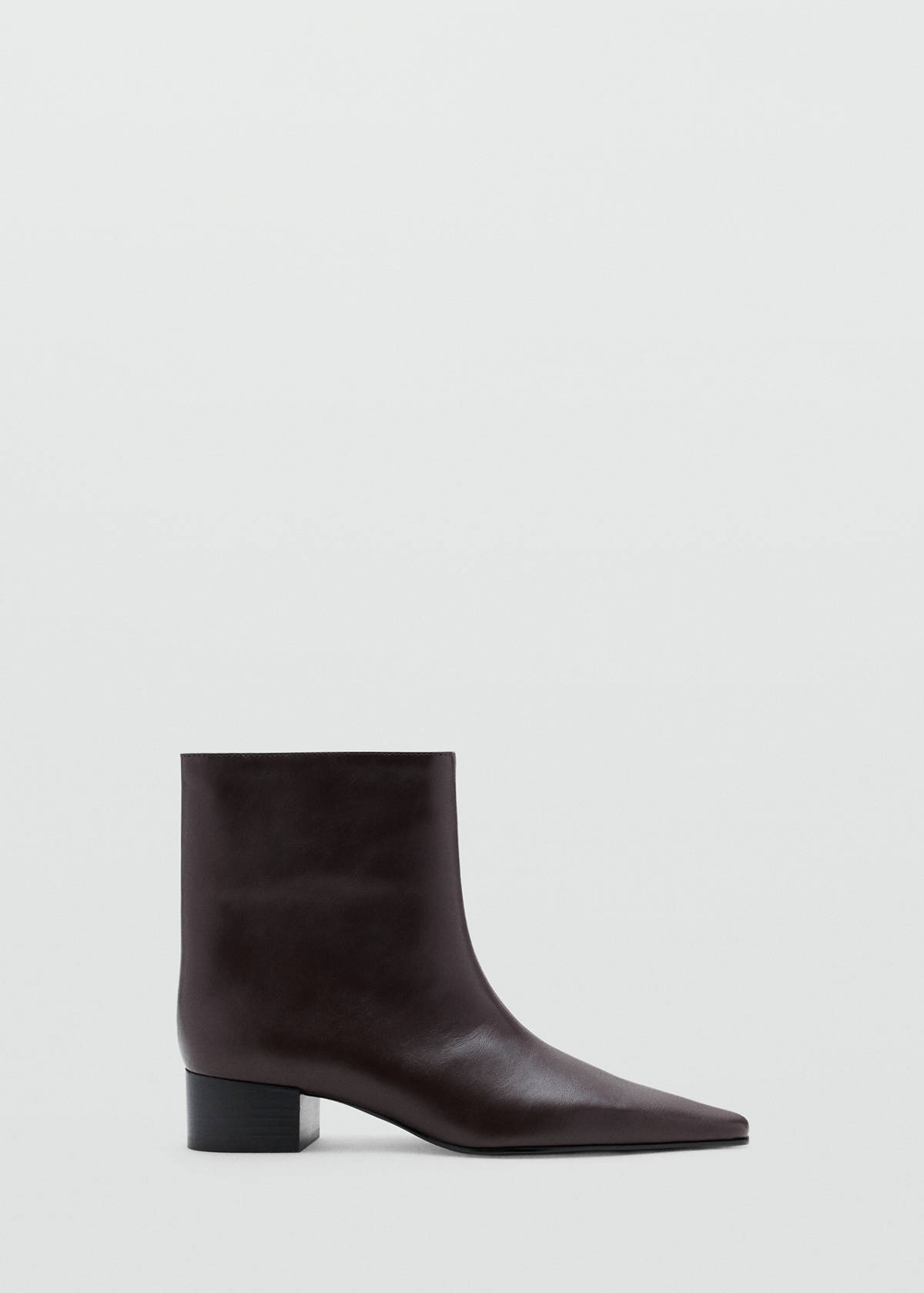 Pointed heel ankle boot — Chocolate