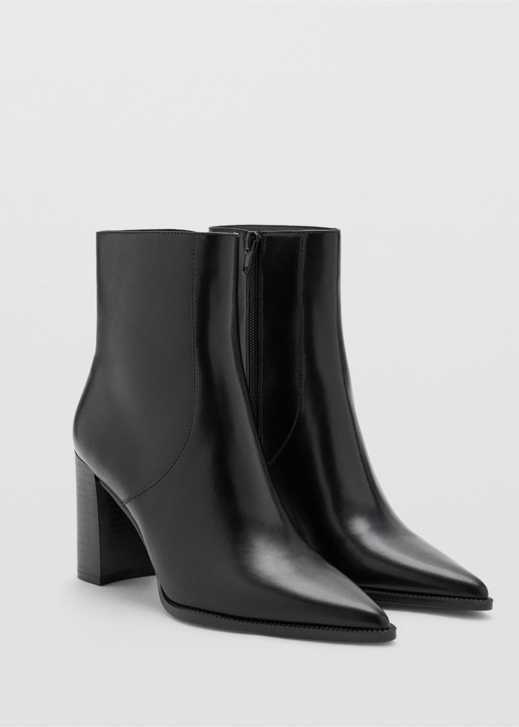 Pointed heel ankle boot - Medium plane, Black. Ref: 37025987-00.