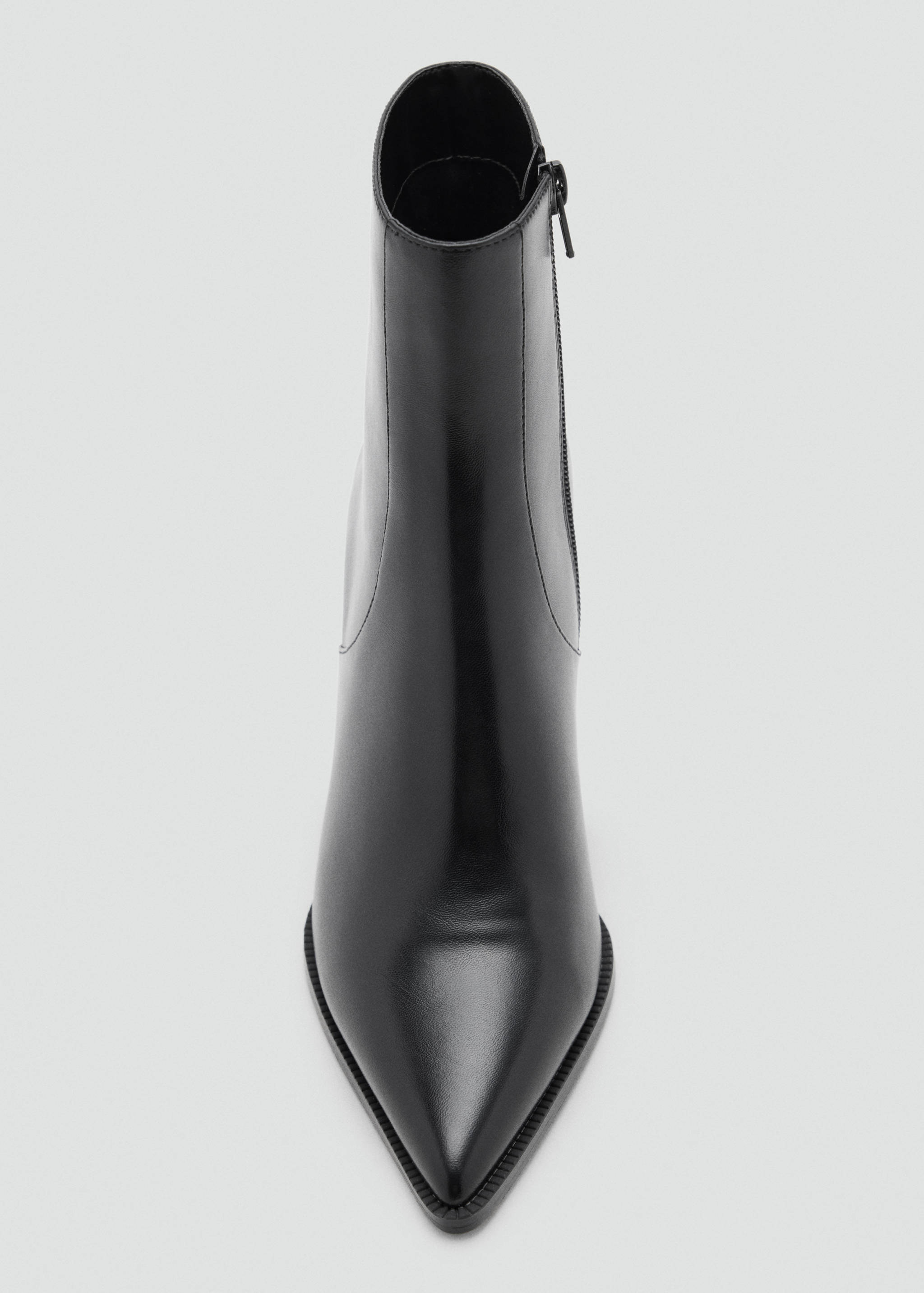 Pointed heel ankle boot - Details of the article 2