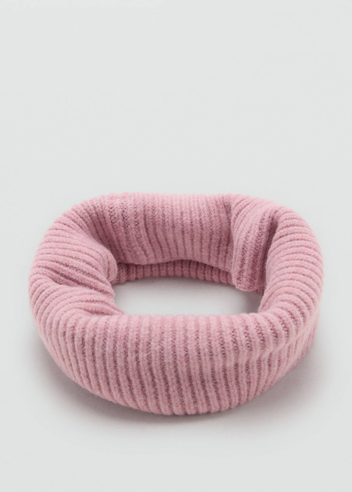 Knit scarf — Pale Pink